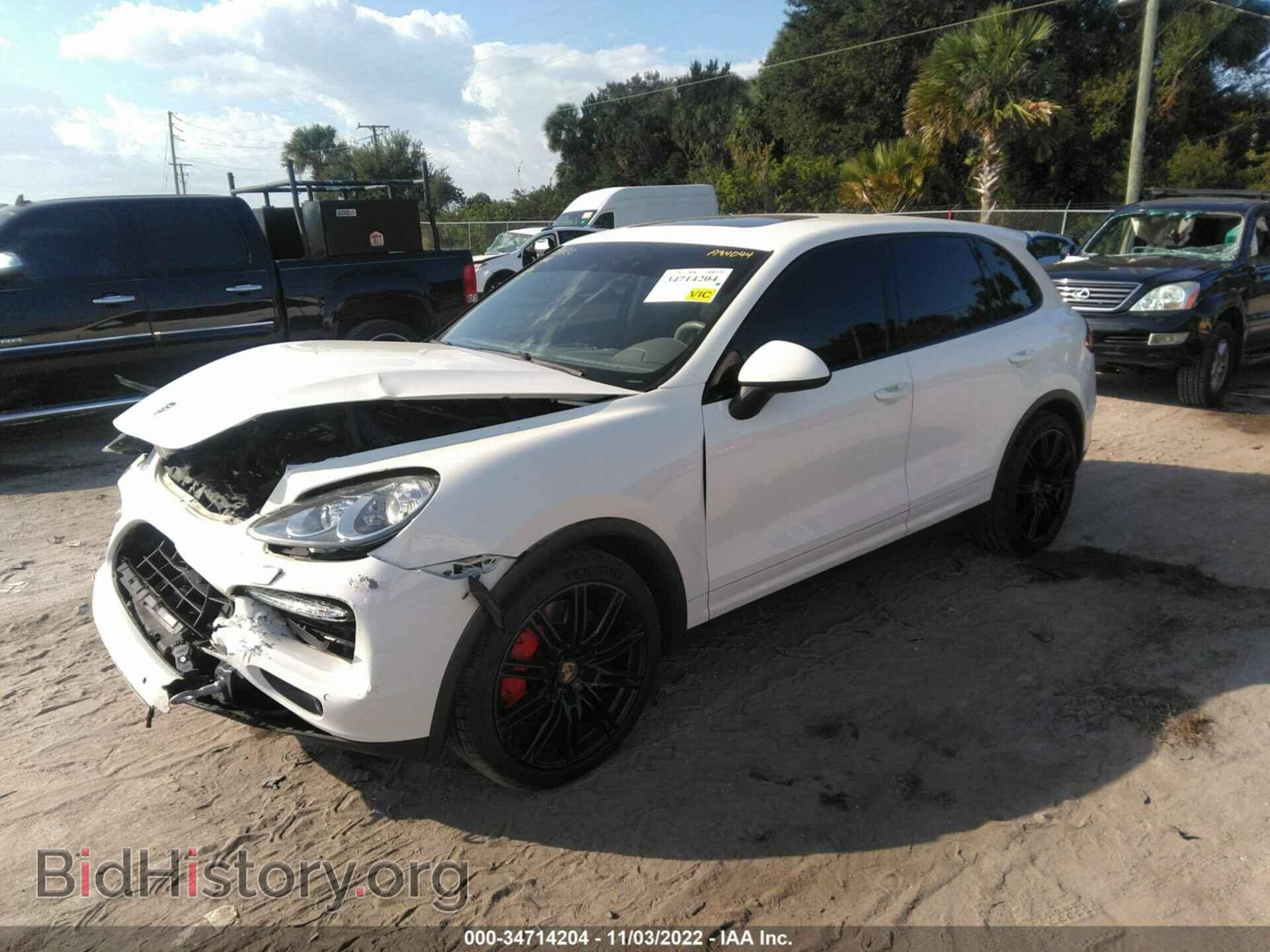 2011 PORSCHE CAYENNE - VIN: WP1AC2A2XBLA84044 - Фото 2
