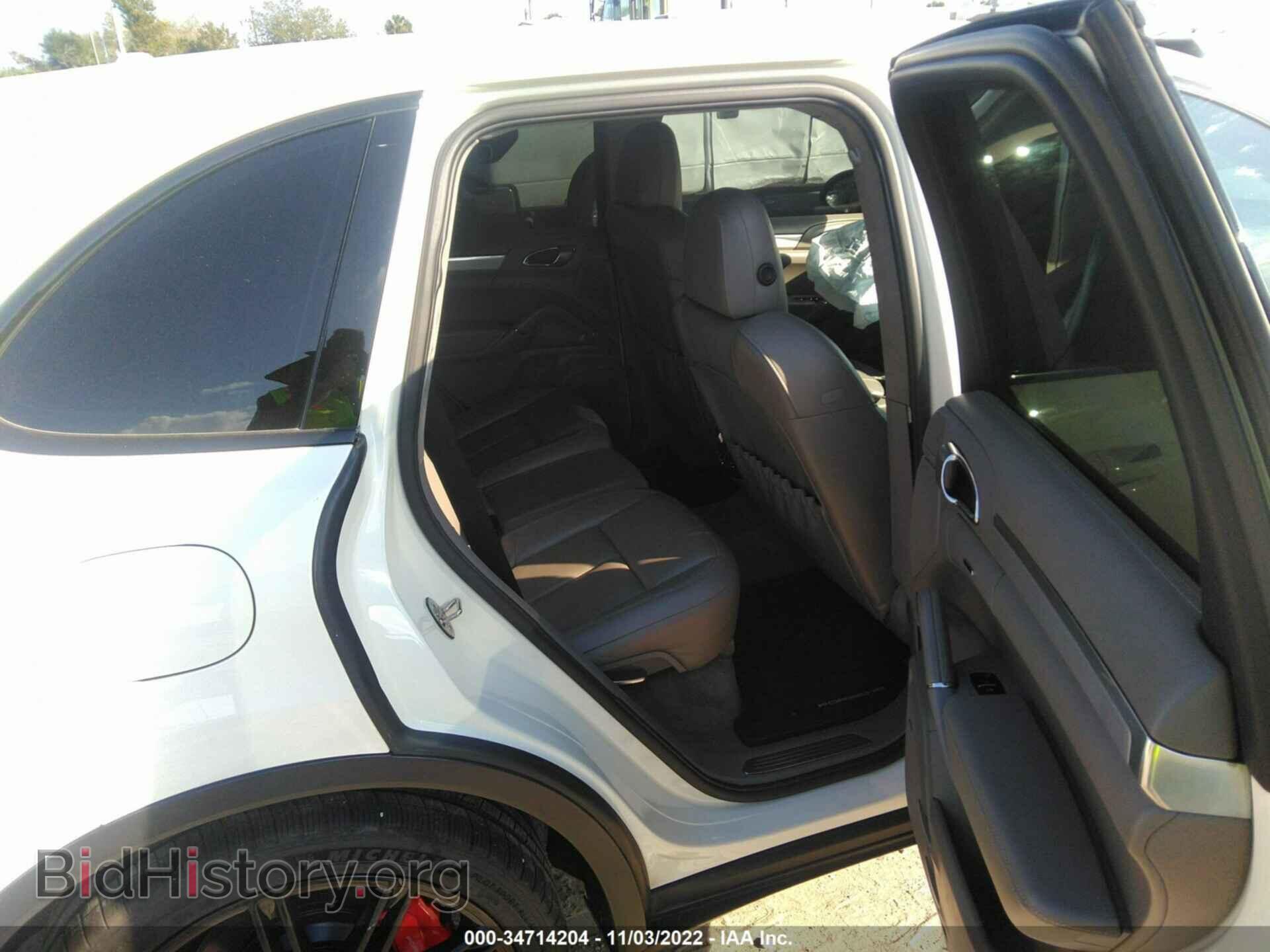 2011 PORSCHE CAYENNE - VIN: WP1AC2A2XBLA84044 - Фото 8