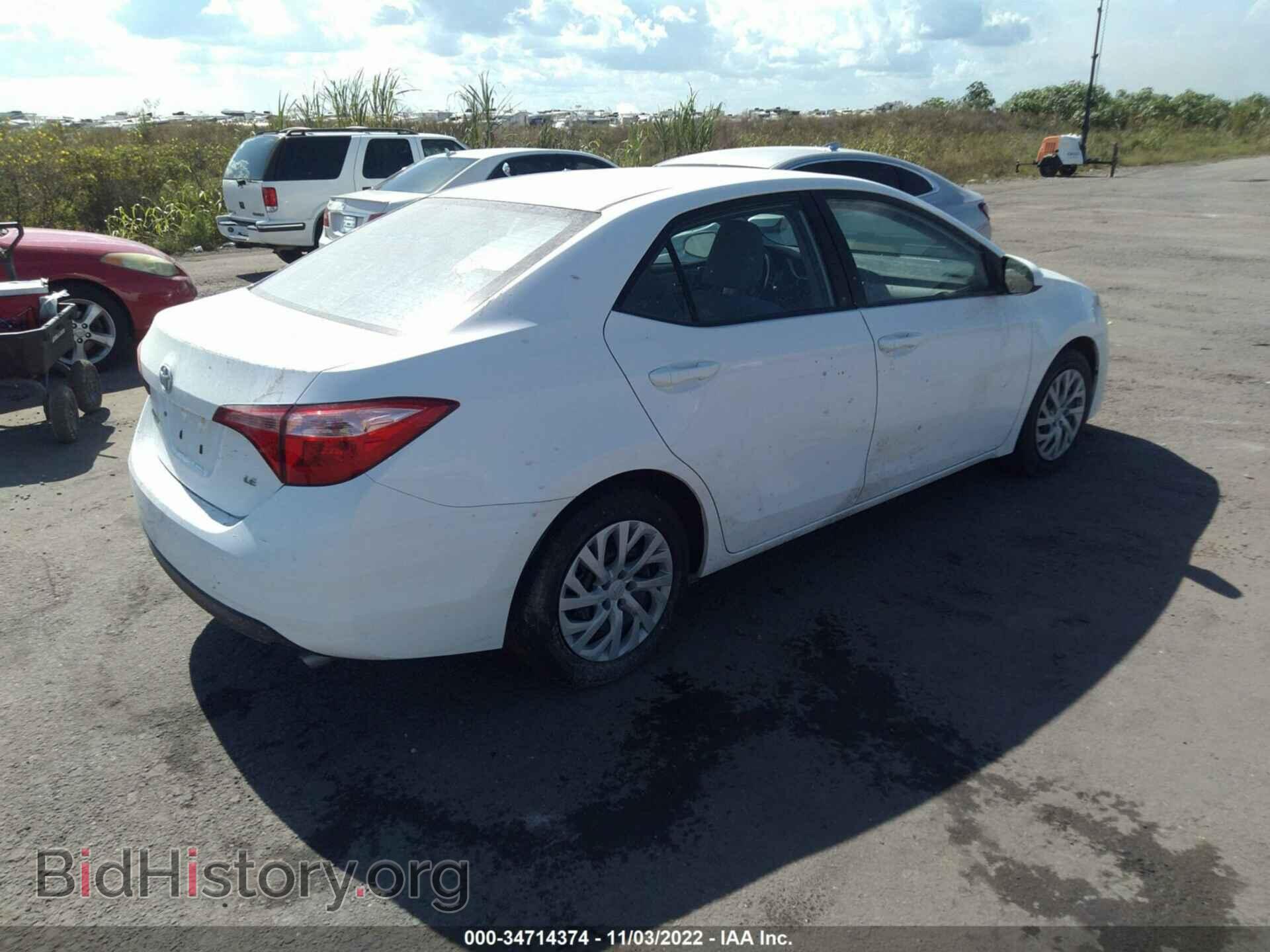 2017 TOYOTA COROLLA - VIN: 2T1BURHEXHC827958 - Фото 4