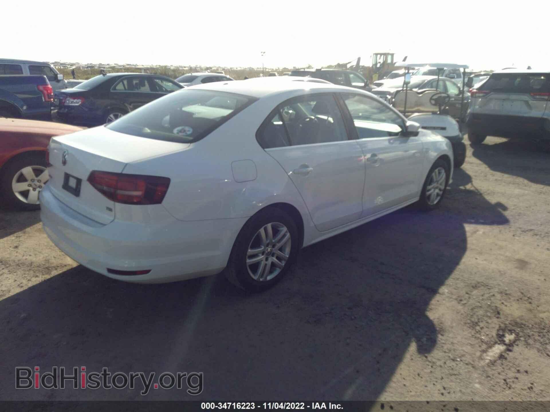 2017 VOLKSWAGEN JETTA - VIN: 3VW2B7AJ9HM306140 - Фото 4