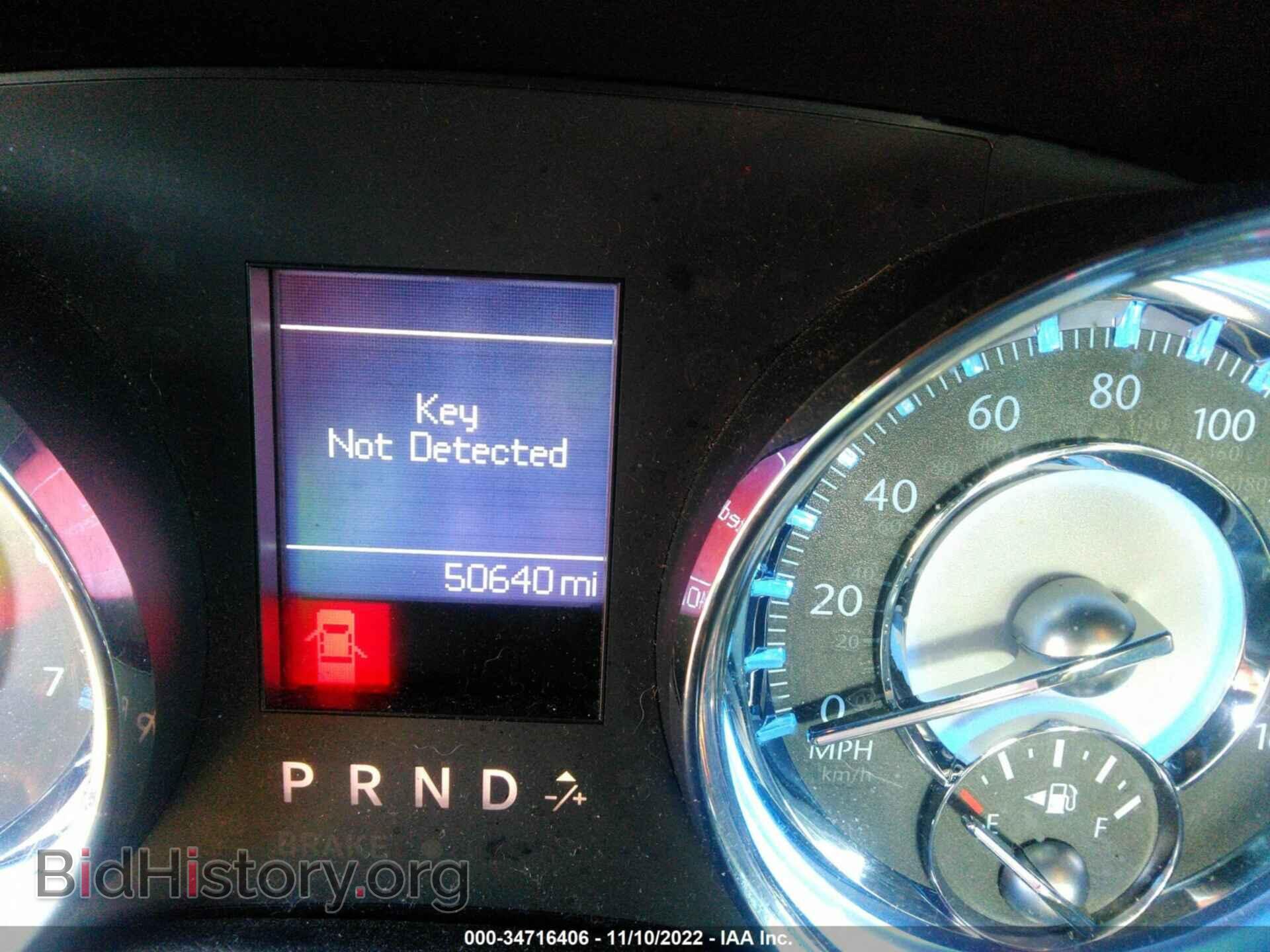 2011 CHRYSLER 300 - VIN: 2C3CA6CT6BH596169 - Фото 7