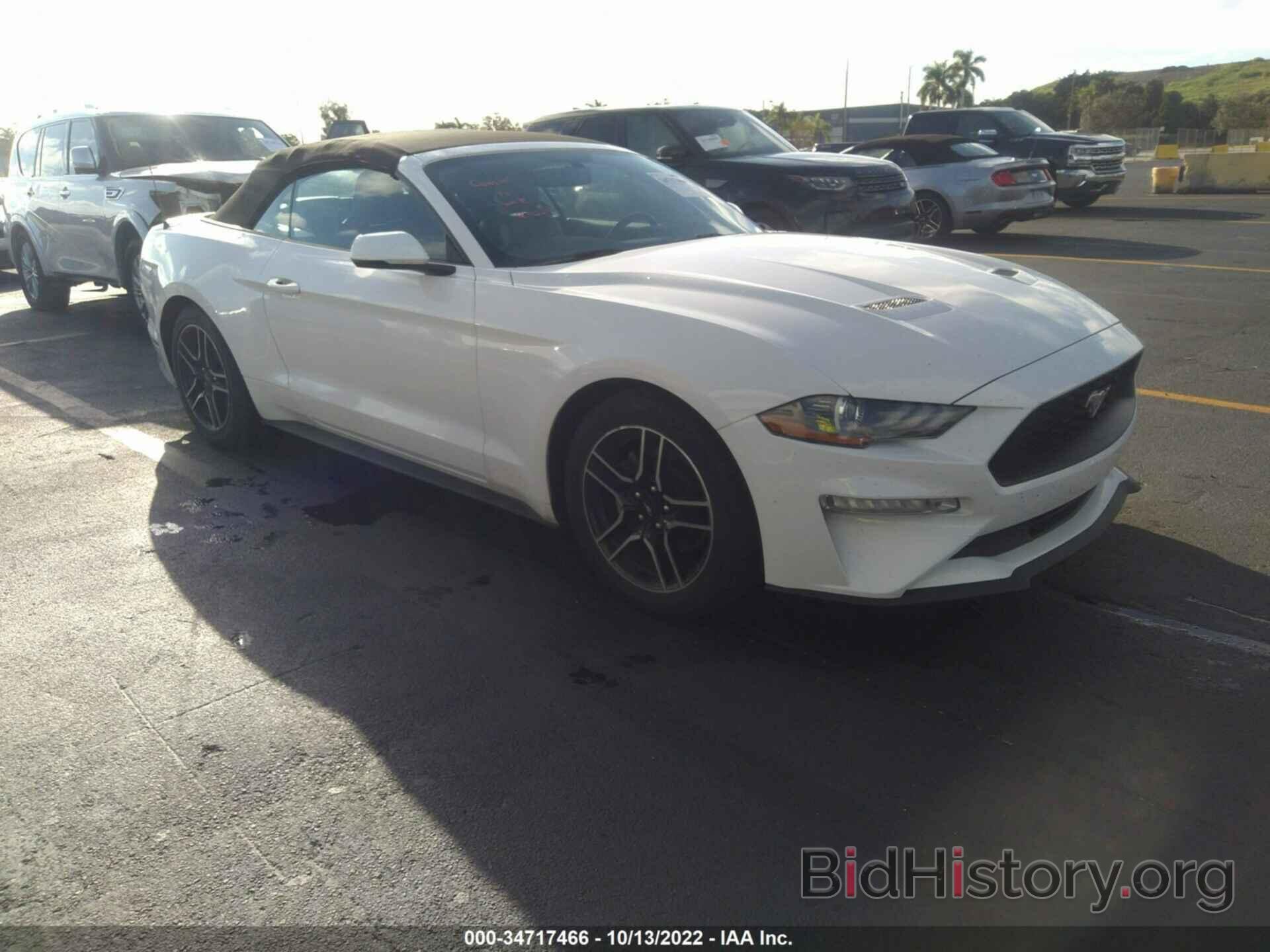 Photo 1FATP8UH9L5143274 - FORD MUSTANG 2020
