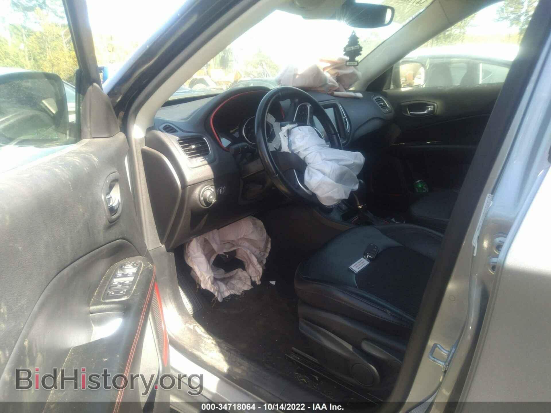 2020 JEEP COMPASS - VIN: 3C4NJDDB0LT166869 - Фото 5