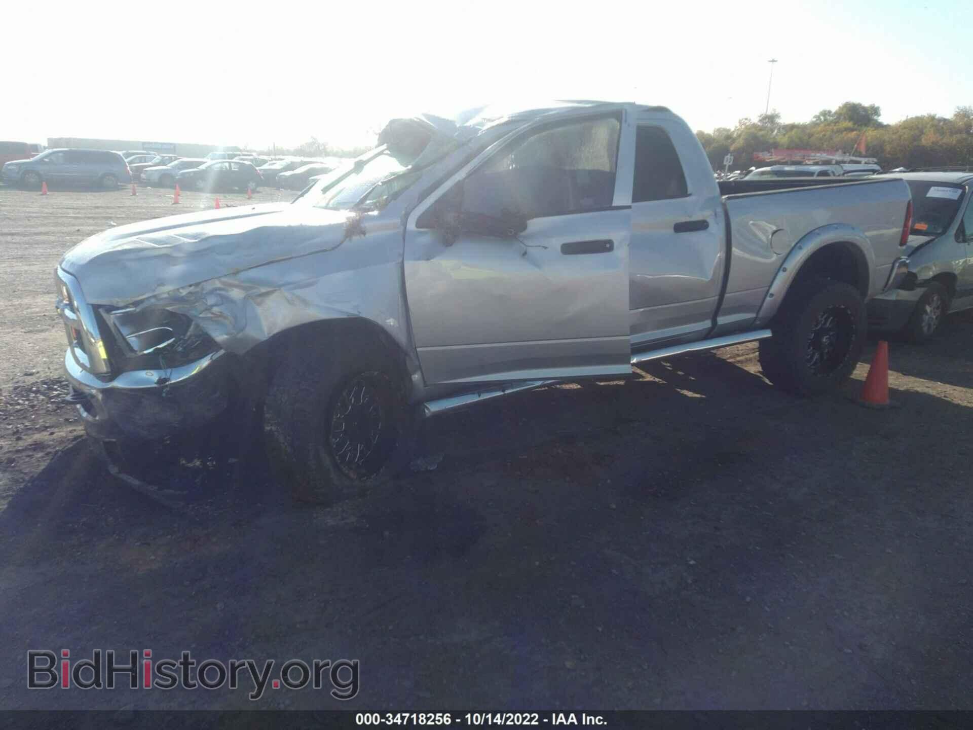 2018 RAM 2500 - VIN: 3C6UR5CL9JG109782 - Фото 2
