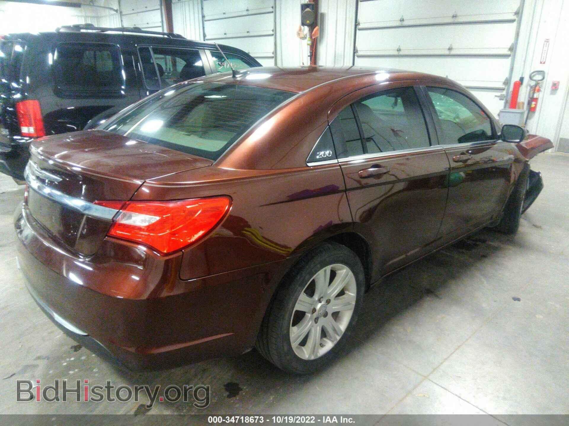 2012 CHRYSLER 200 - VIN: 1C3CCBBB5CN181011 - Фото 4