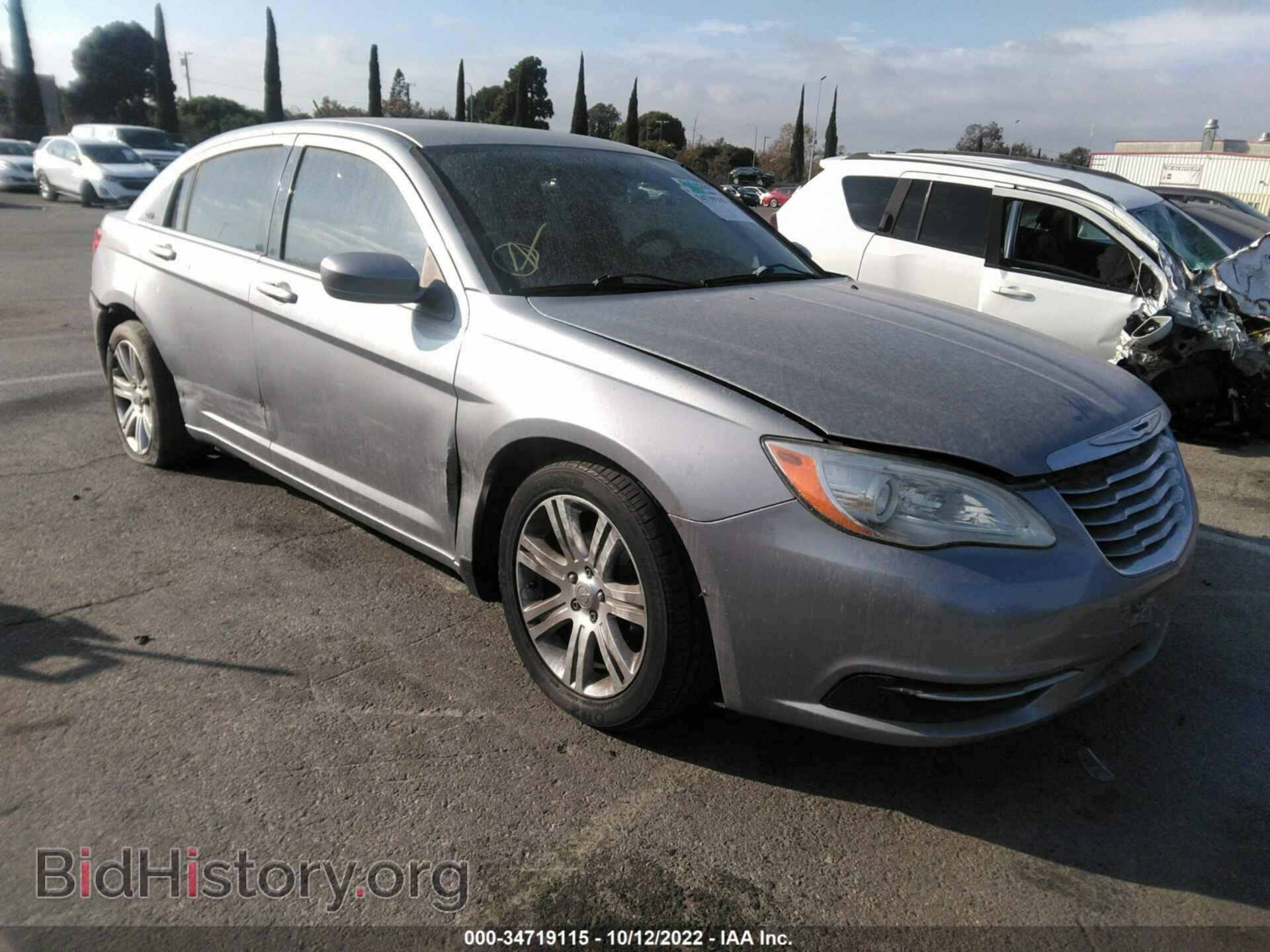 Photo 1C3CCBAB8DN698533 - CHRYSLER 200 2013
