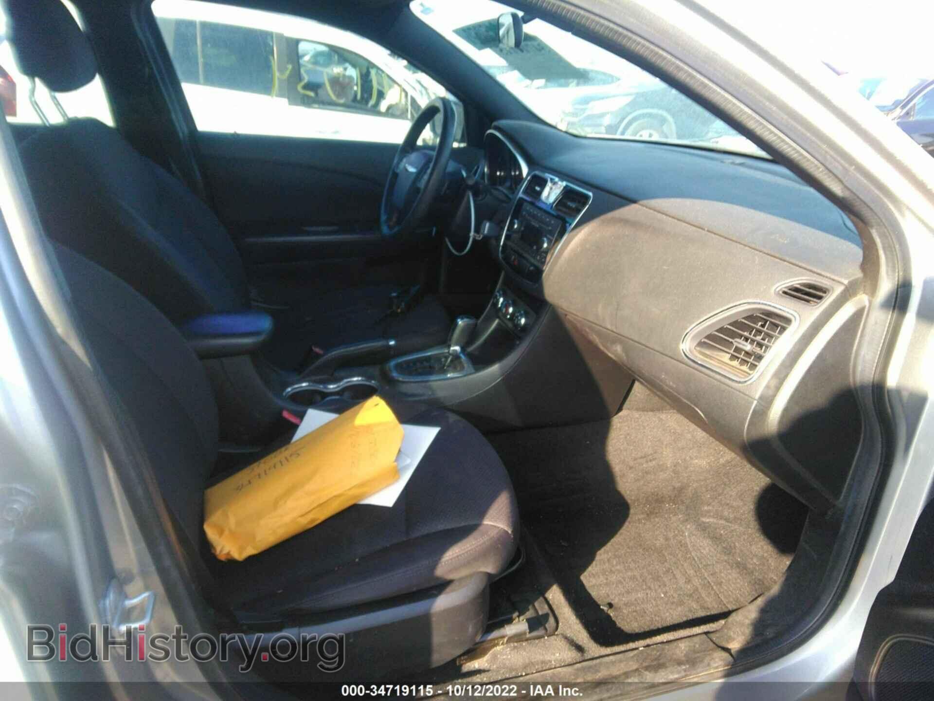2013 CHRYSLER 200 - VIN: 1C3CCBAB8DN698533 - Photo 5