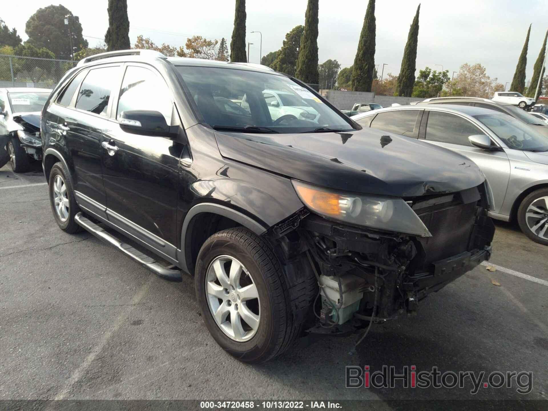 Photo 5XYKT4A15BG098342 - KIA SORENTO 2011