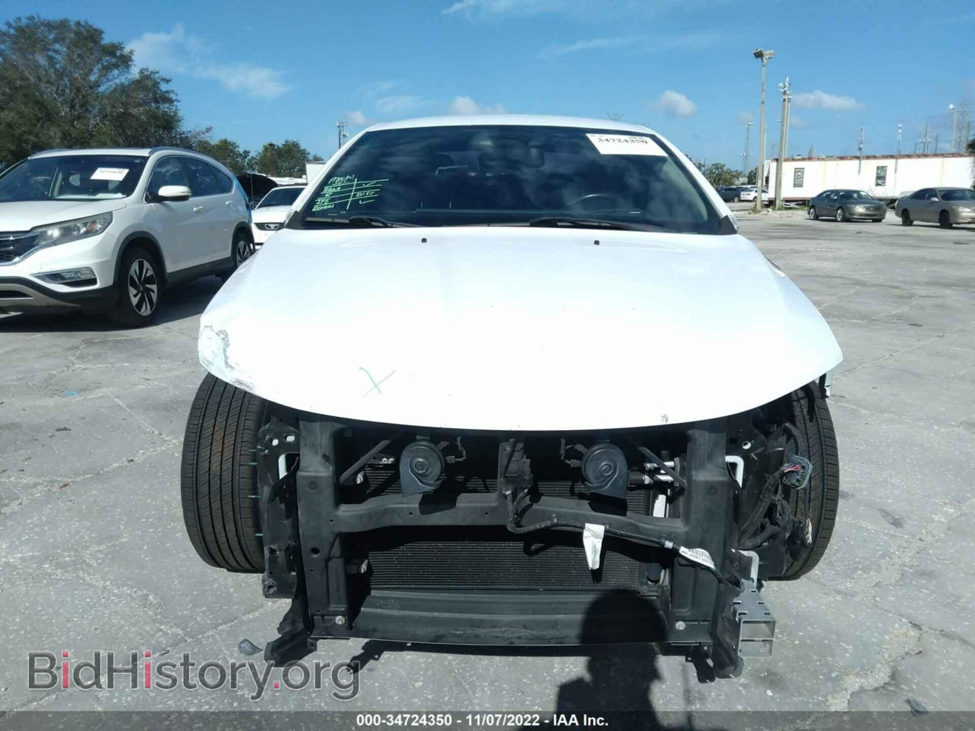 2017 CHRYSLER 200 - VIN: 1C3CCCABXHN502202 - Фото 6