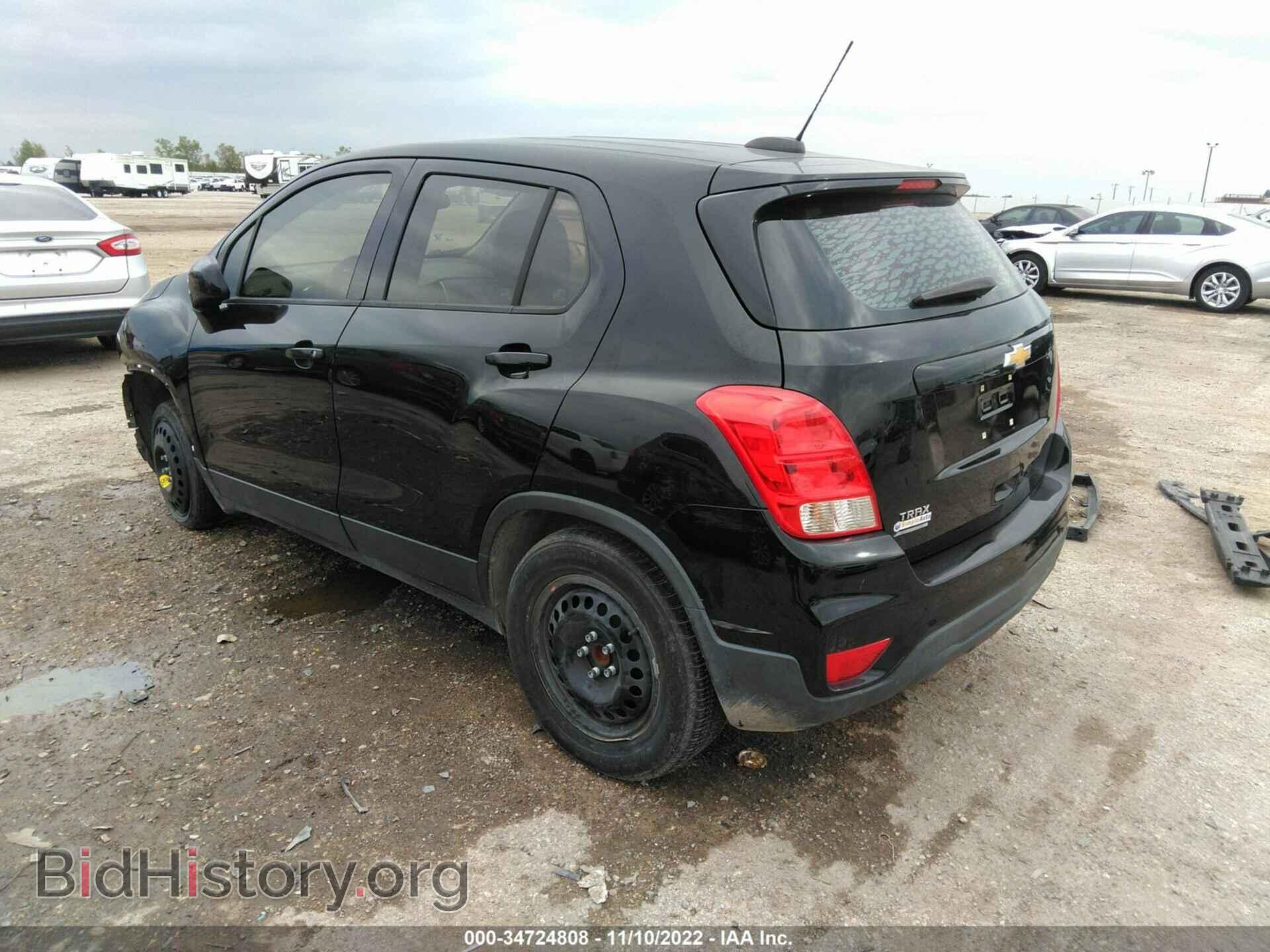 2017 CHEVROLET TRAX - VIN: 3GNCJKSB3HL236622 - Photo 3