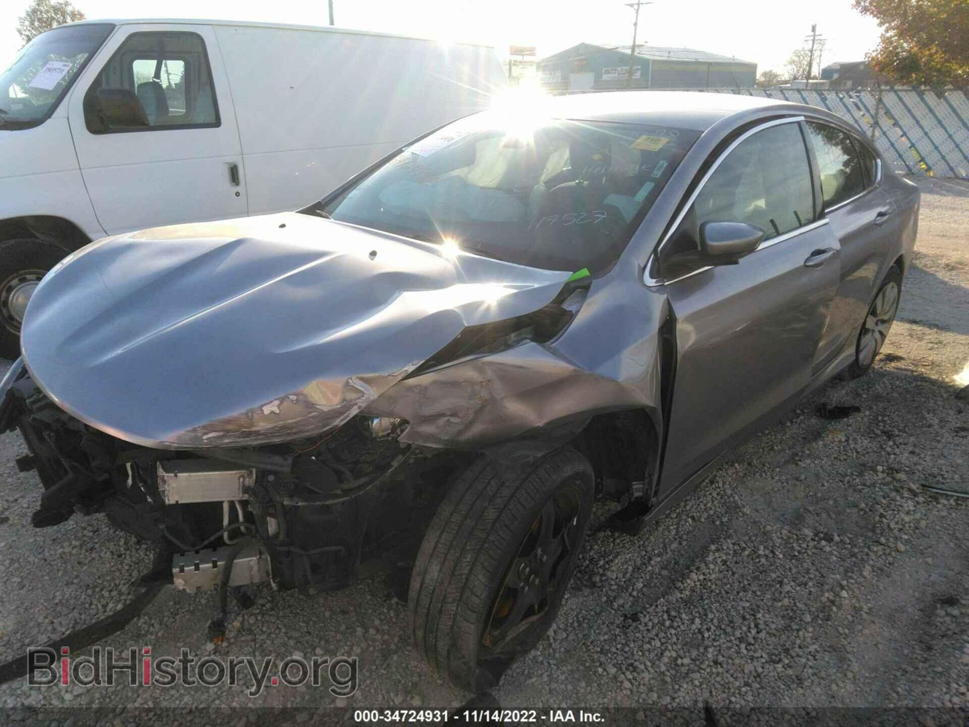 2016 CHRYSLER 200 - VIN: 1C3CCCFB9GN117527 - Фото 2