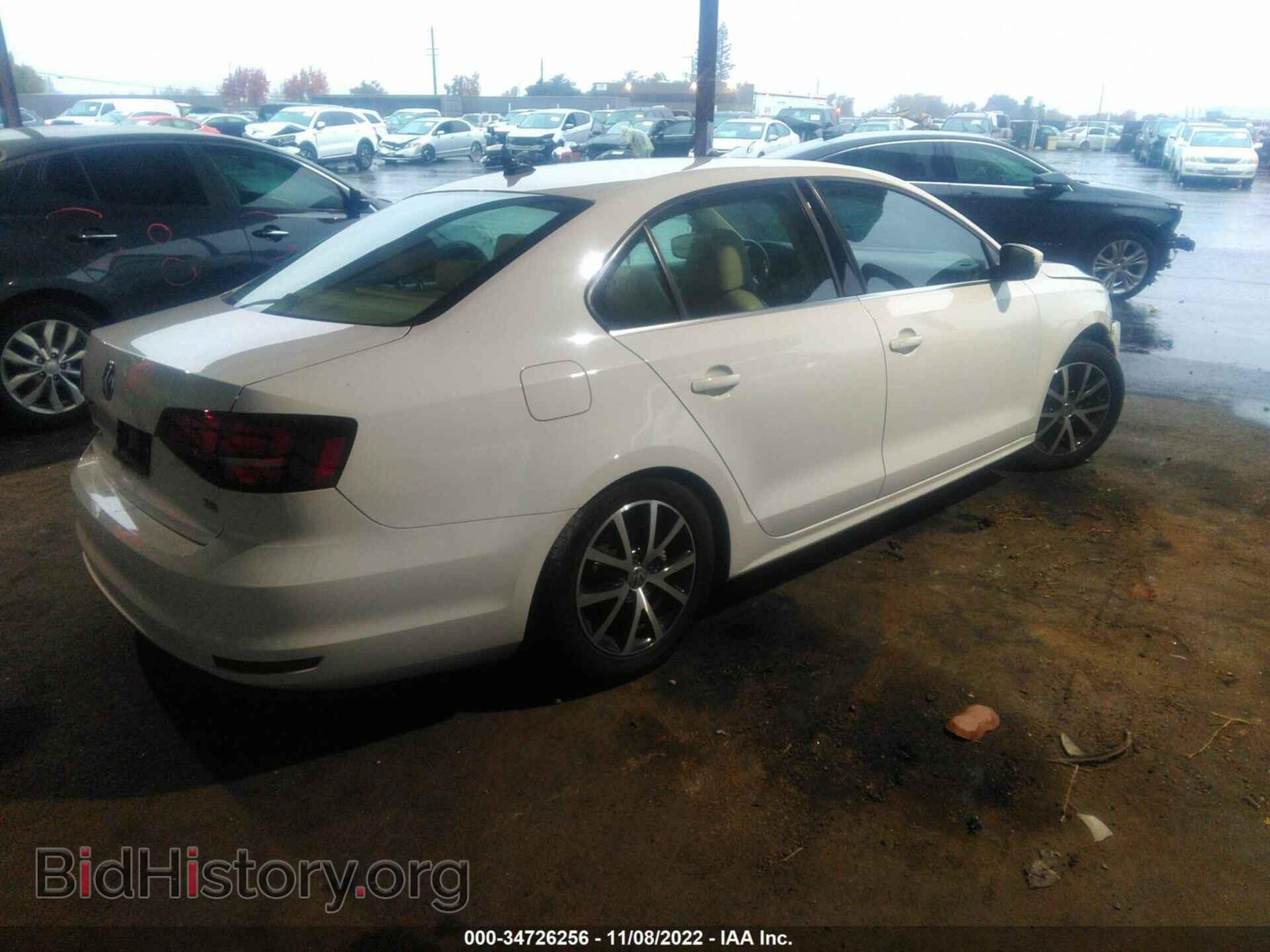 2017 VOLKSWAGEN JETTA - VIN: 3VWDB7AJ4HM314610 - Фото 4