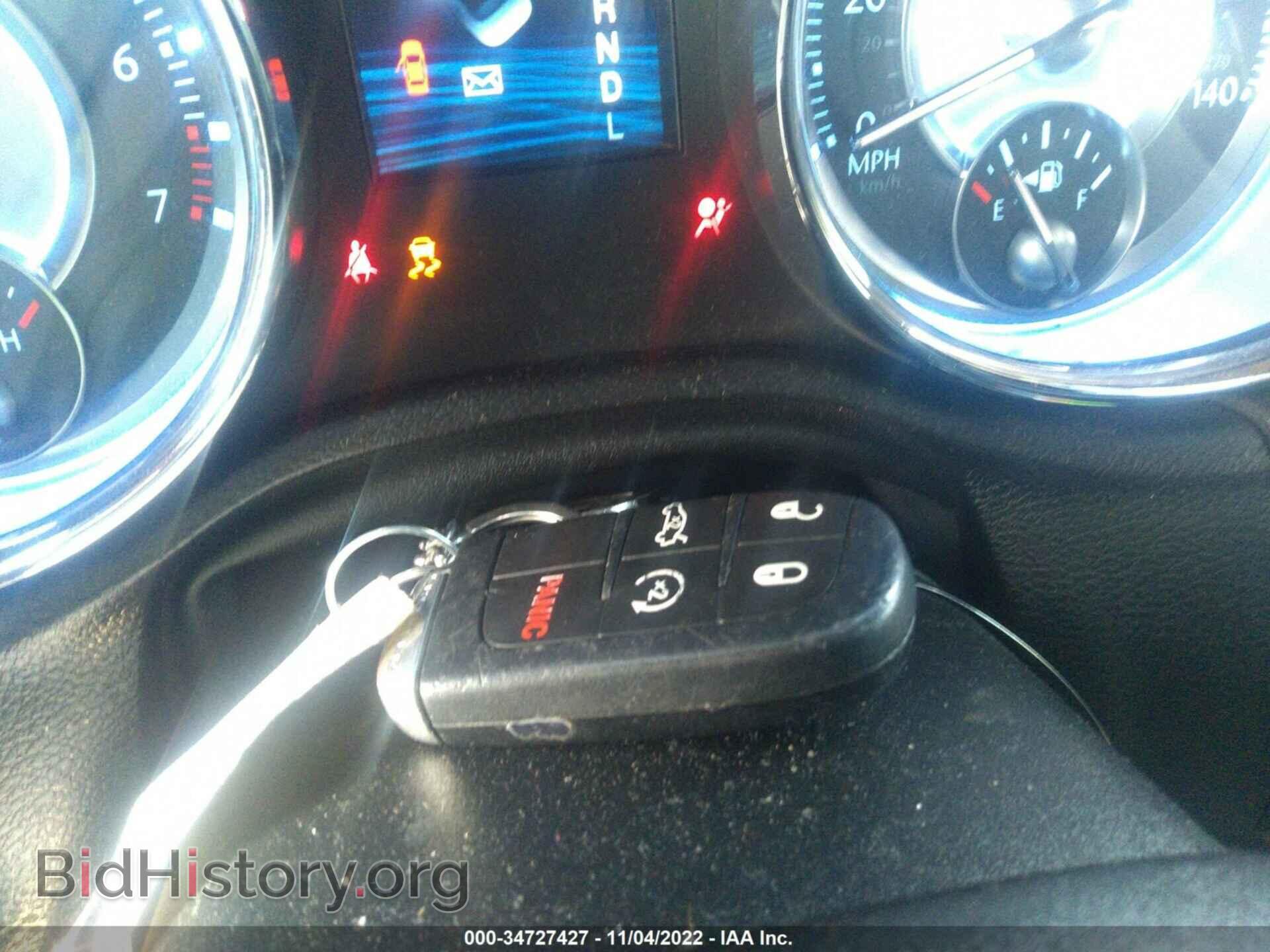 2012 CHRYSLER 300 - VIN: 2C3CCAAG5CH229123 - Фото 11