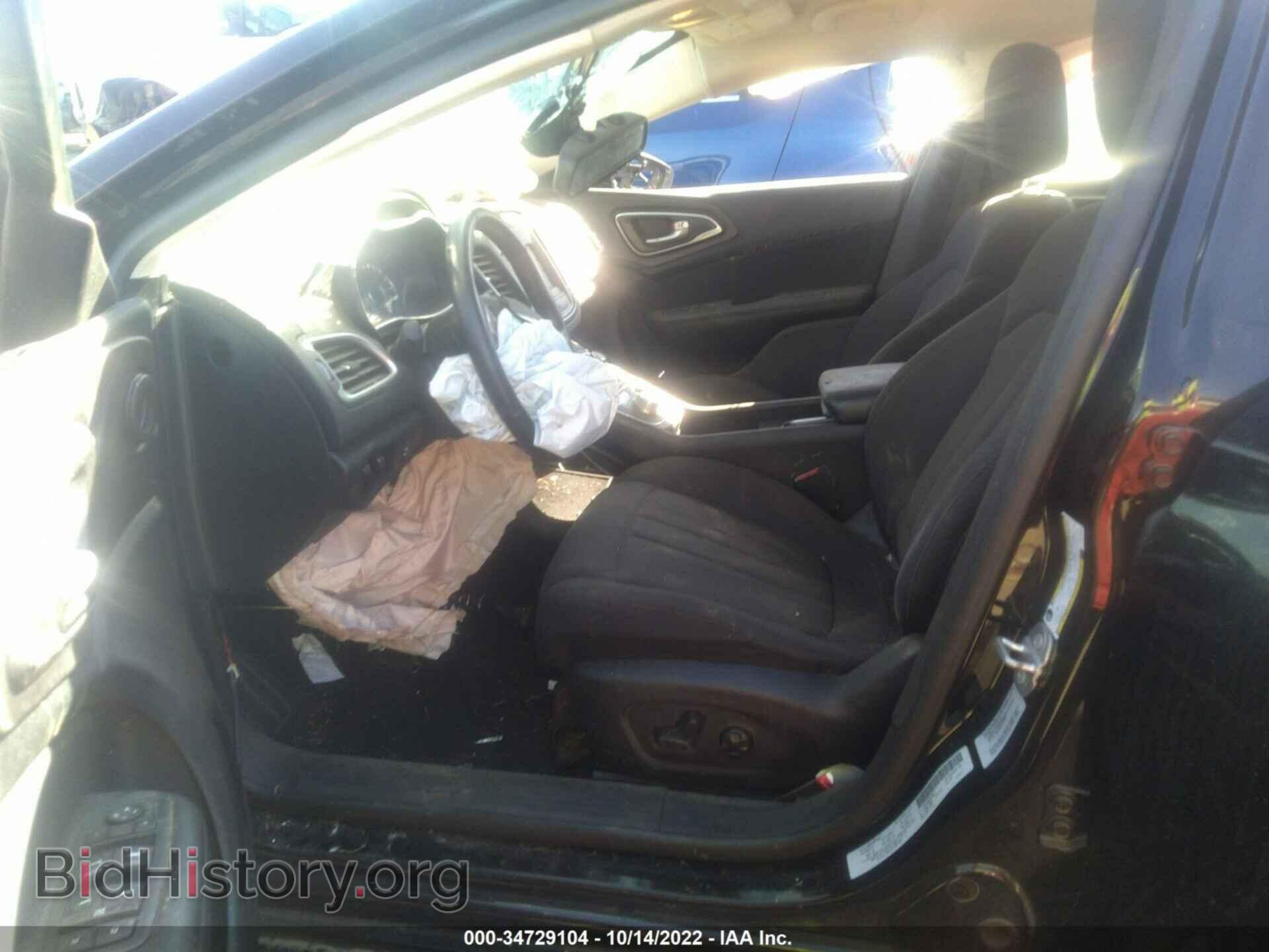 2016 CHRYSLER 200 - VIN: 1C3CCCAB6GN164327 - Фото 5