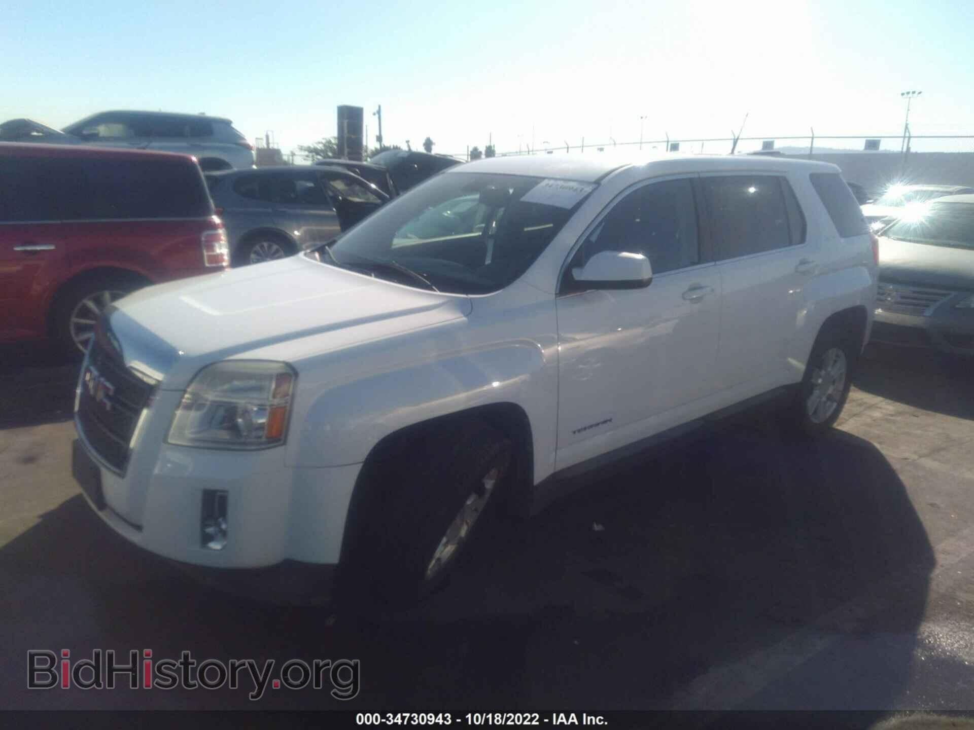2011 GMC TERRAIN - VIN: 2CTALMECXB6462473 - Фото 2