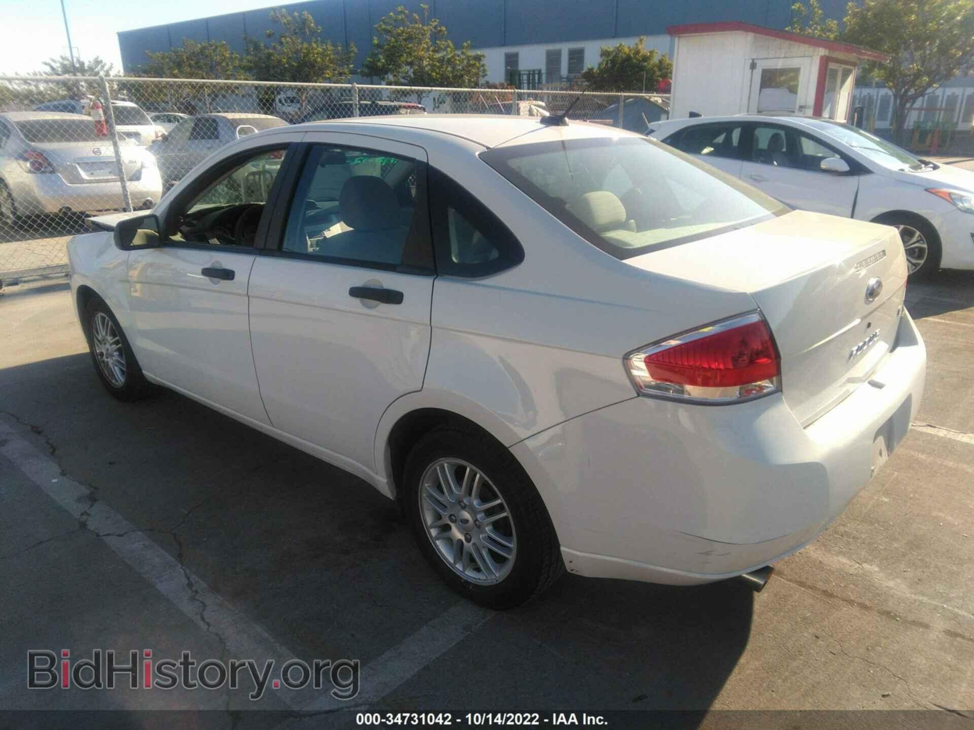 2009 FORD FOCUS - VIN: 1FAHP35N89W230549 - Фото 3