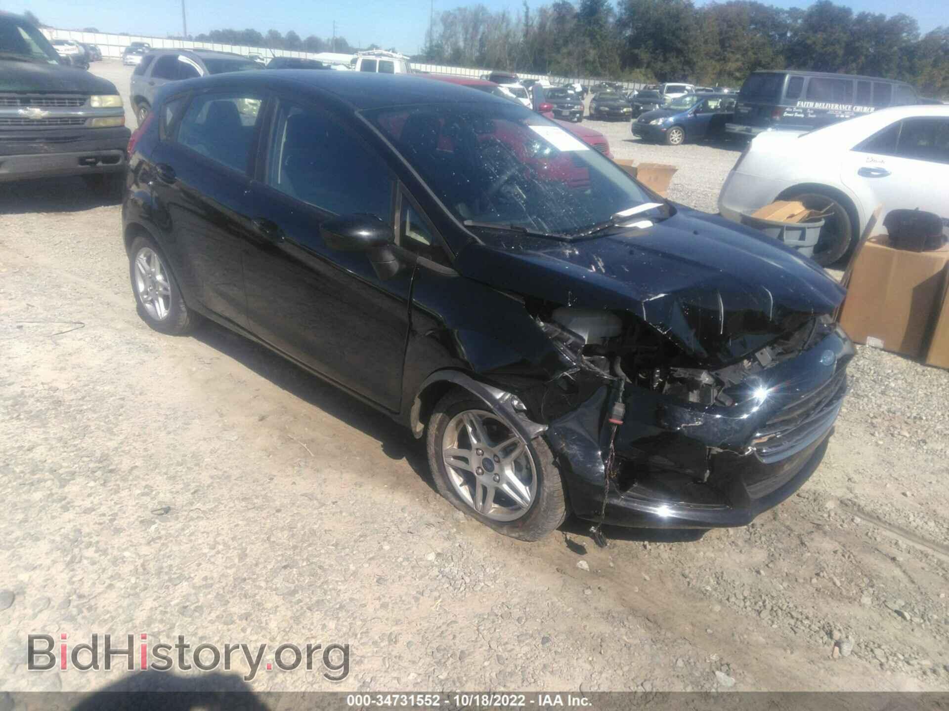 Photo 3FADP4EJ8HM169087 - FORD FIESTA 2017