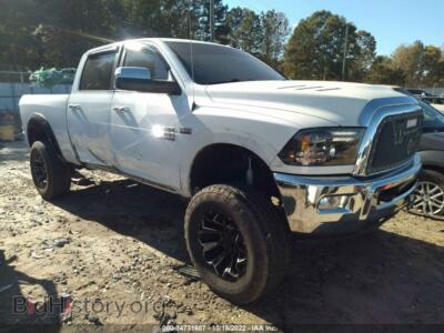 2015 RAM 2500 Laramie, белый — VIN 3C6UR5FJ6FG663539, IAAI