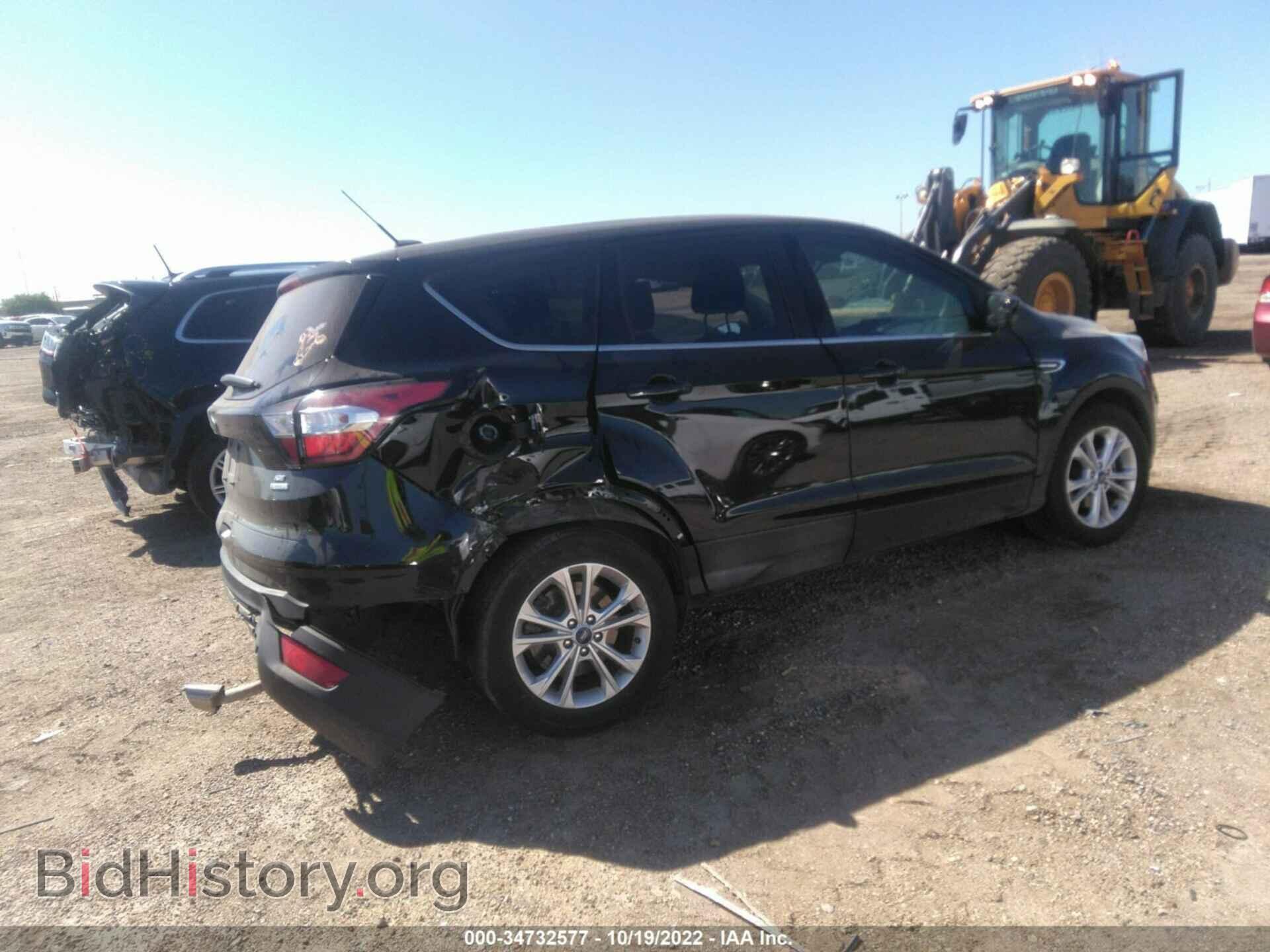 2017 FORD ESCAPE - VIN: 1FMCU0GD2HUD40292 - Photo 4