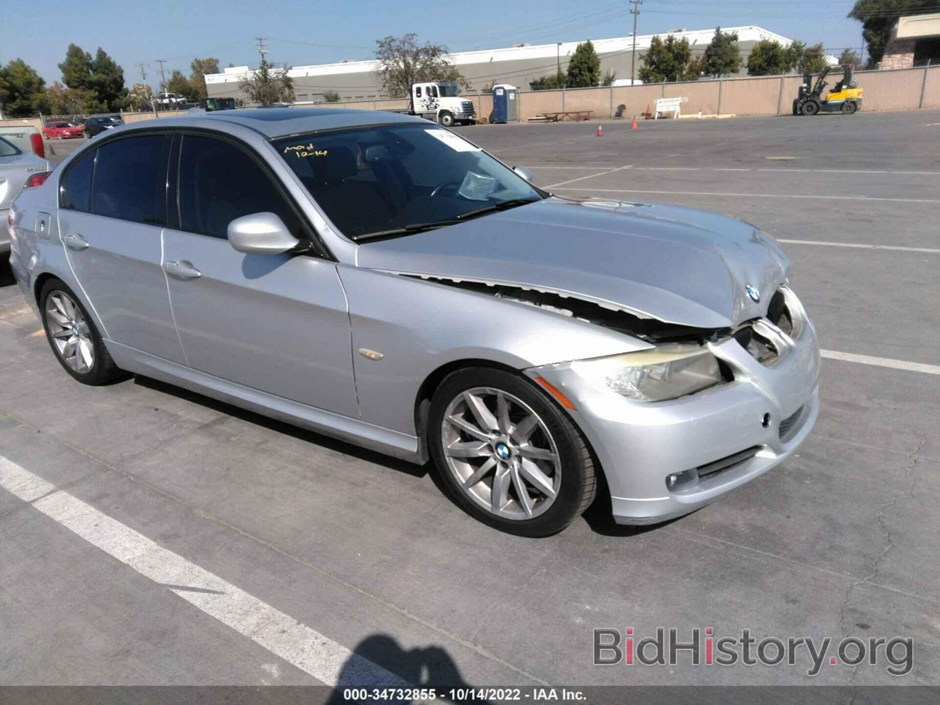 Photo WBAPH7C58AA800125 - BMW 3 SERIES 2010