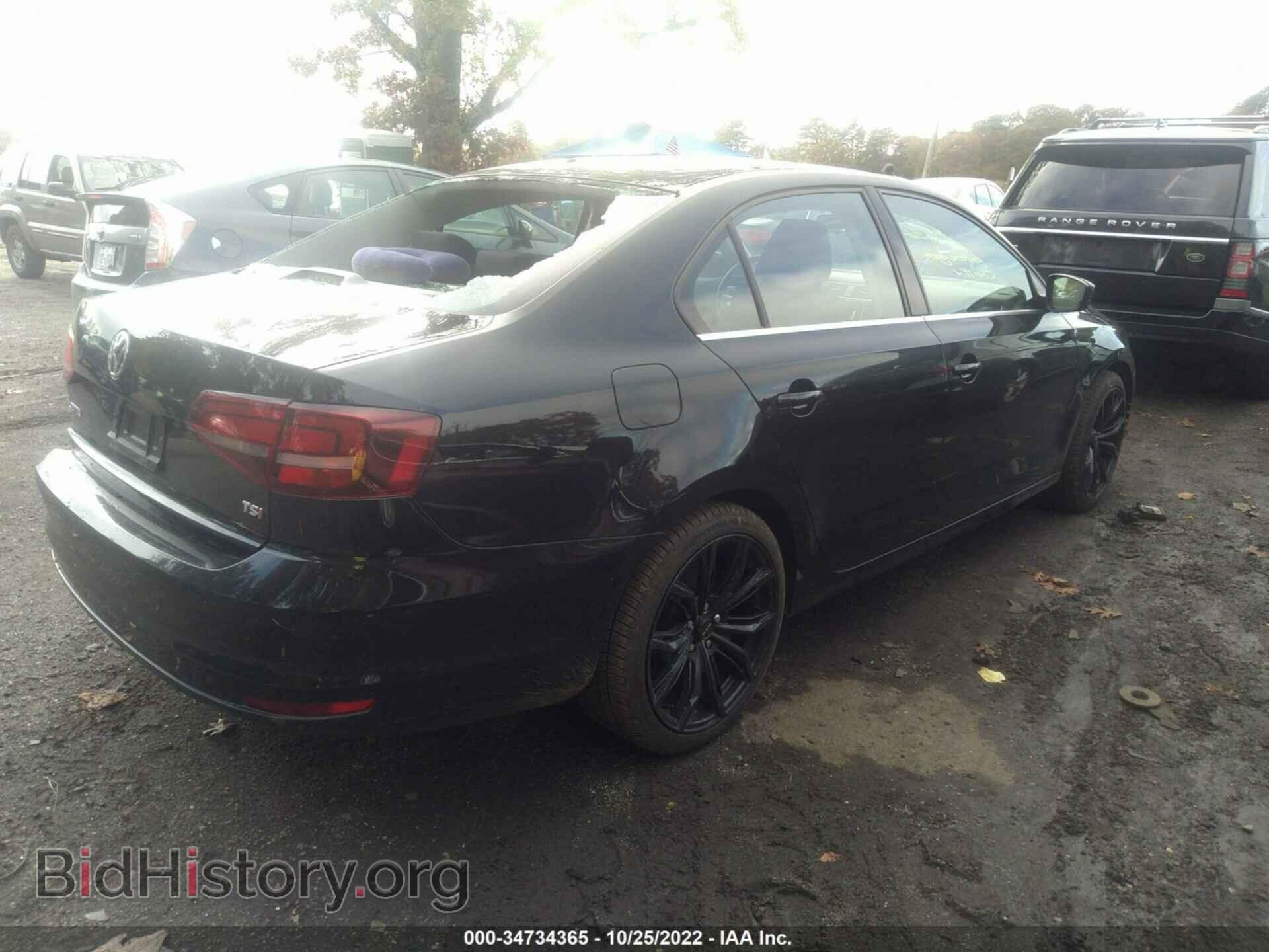 2017 VOLKSWAGEN JETTA - VIN: 3VW2B7AJXHM352074 - Фото 4