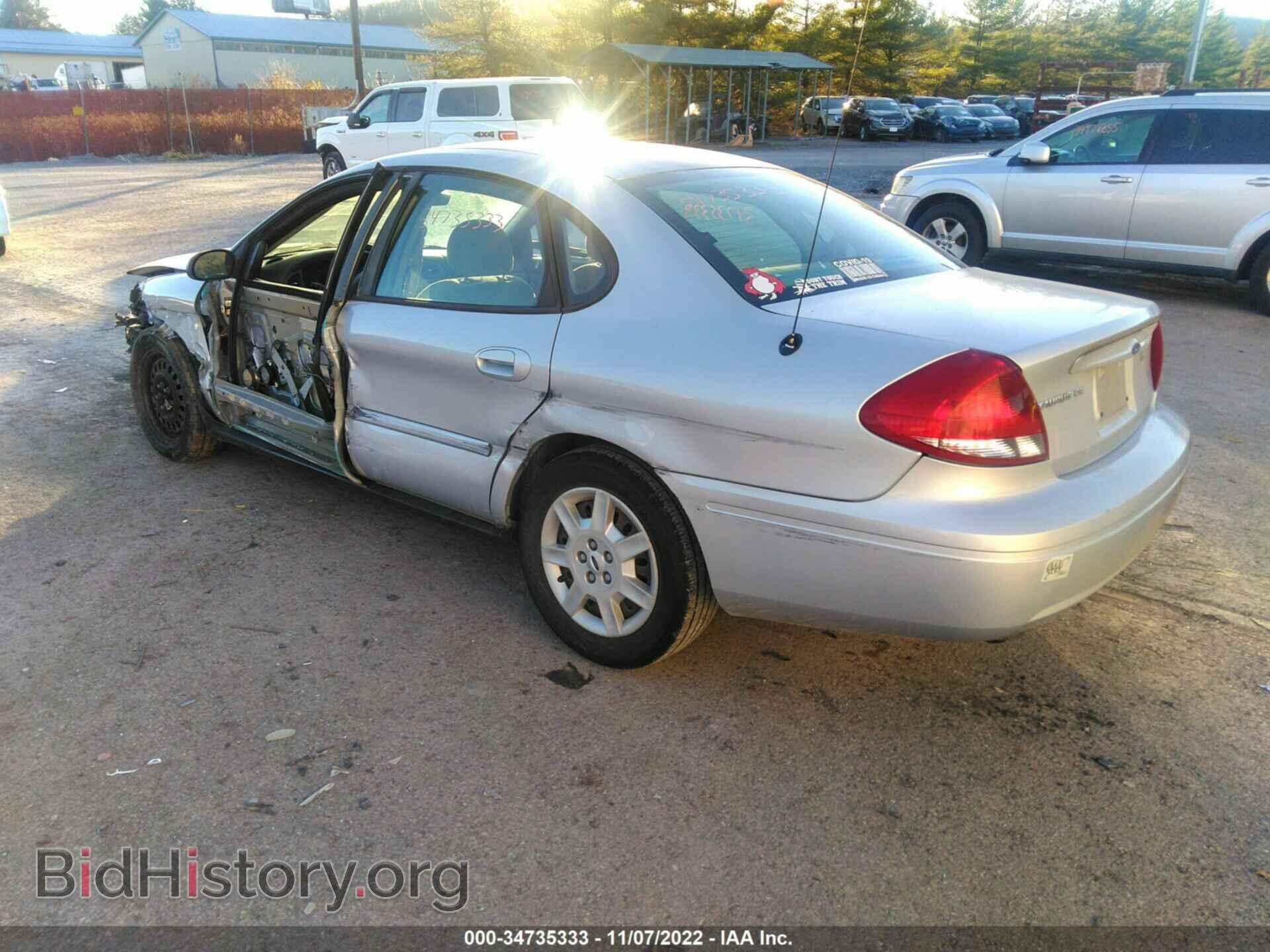 2006 FORD TAURUS - VIN: 1FAFP53U26A136494 - Фото 3