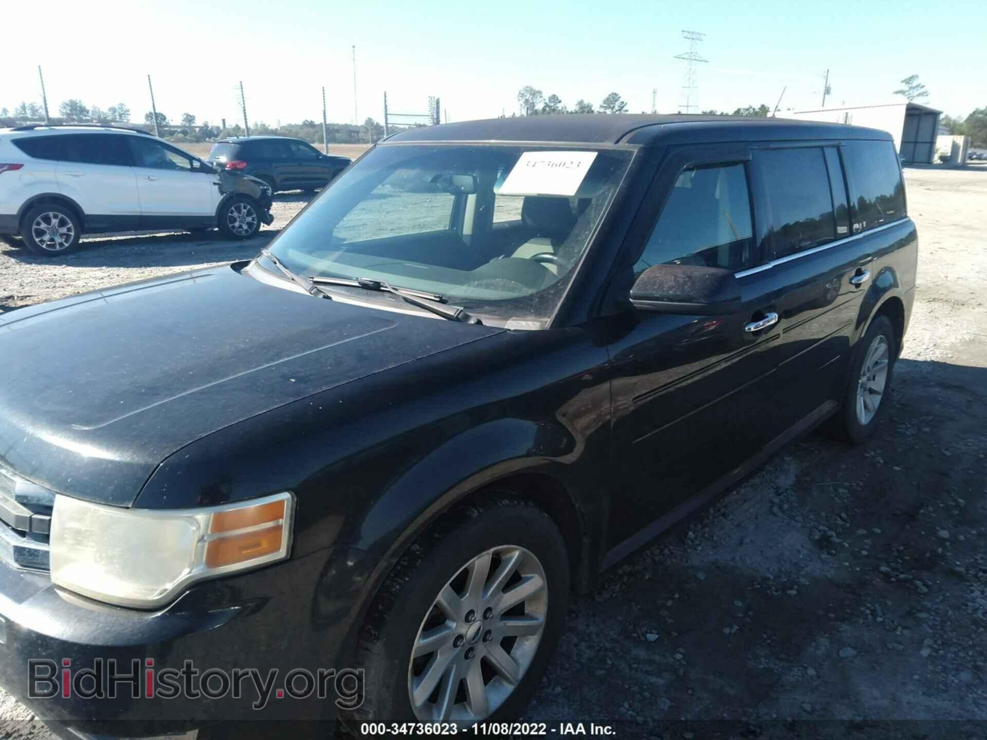 2010 FORD FLEX - VIN: 2FMGK5CC5ABA49833 - Photo 2