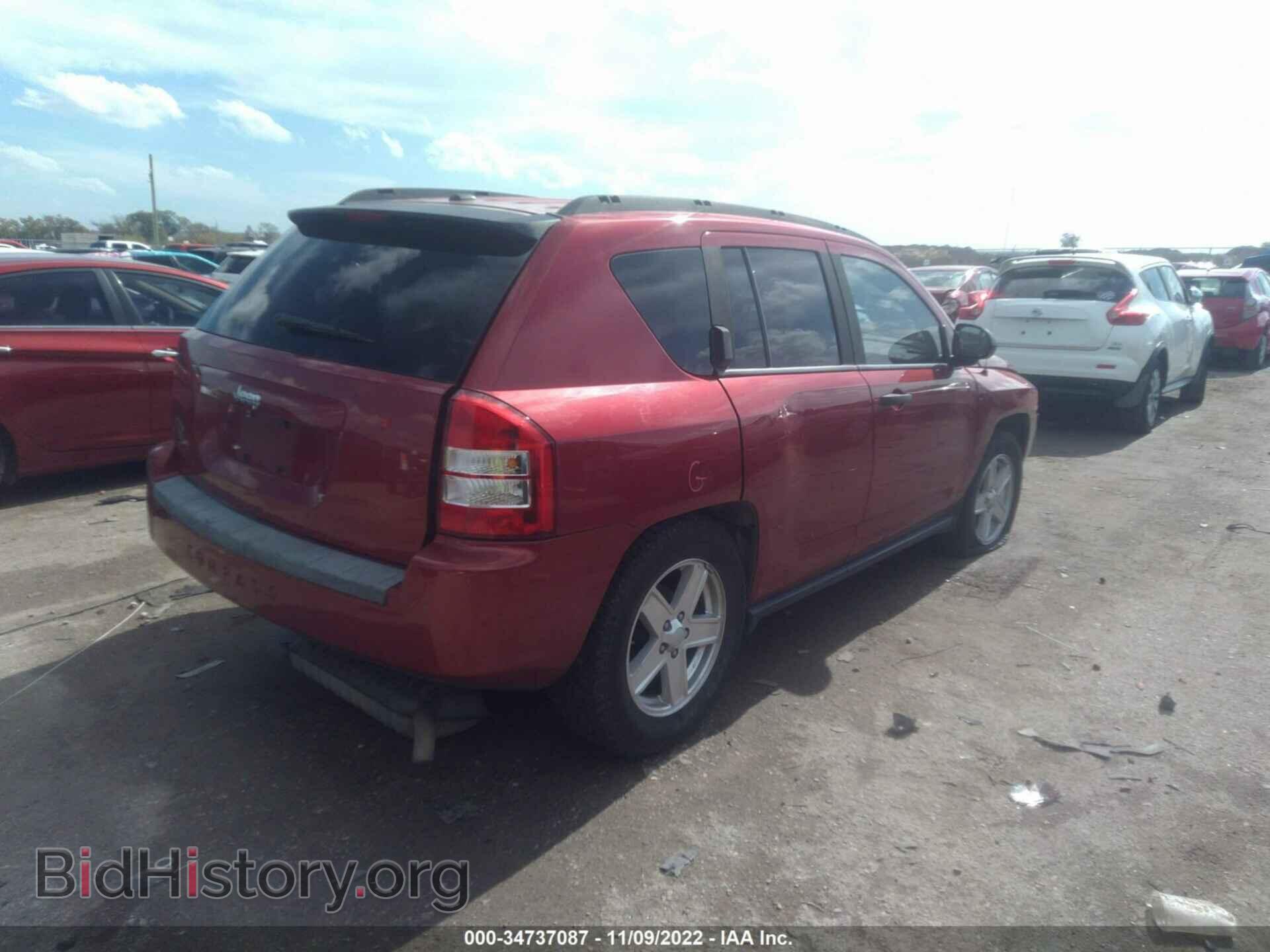 2007 JEEP COMPASS - VIN: 1J8FT47W17D190129 - Фото 4