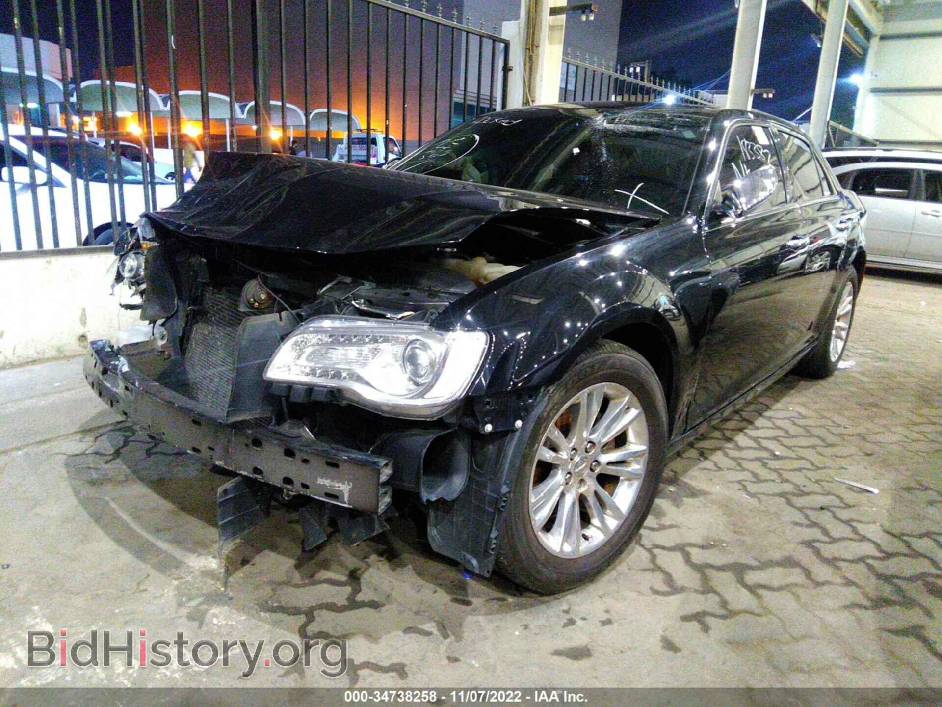 2017 CHRYSLER 300 - VIN: 003CCAEG8HH608263 - Фото 2