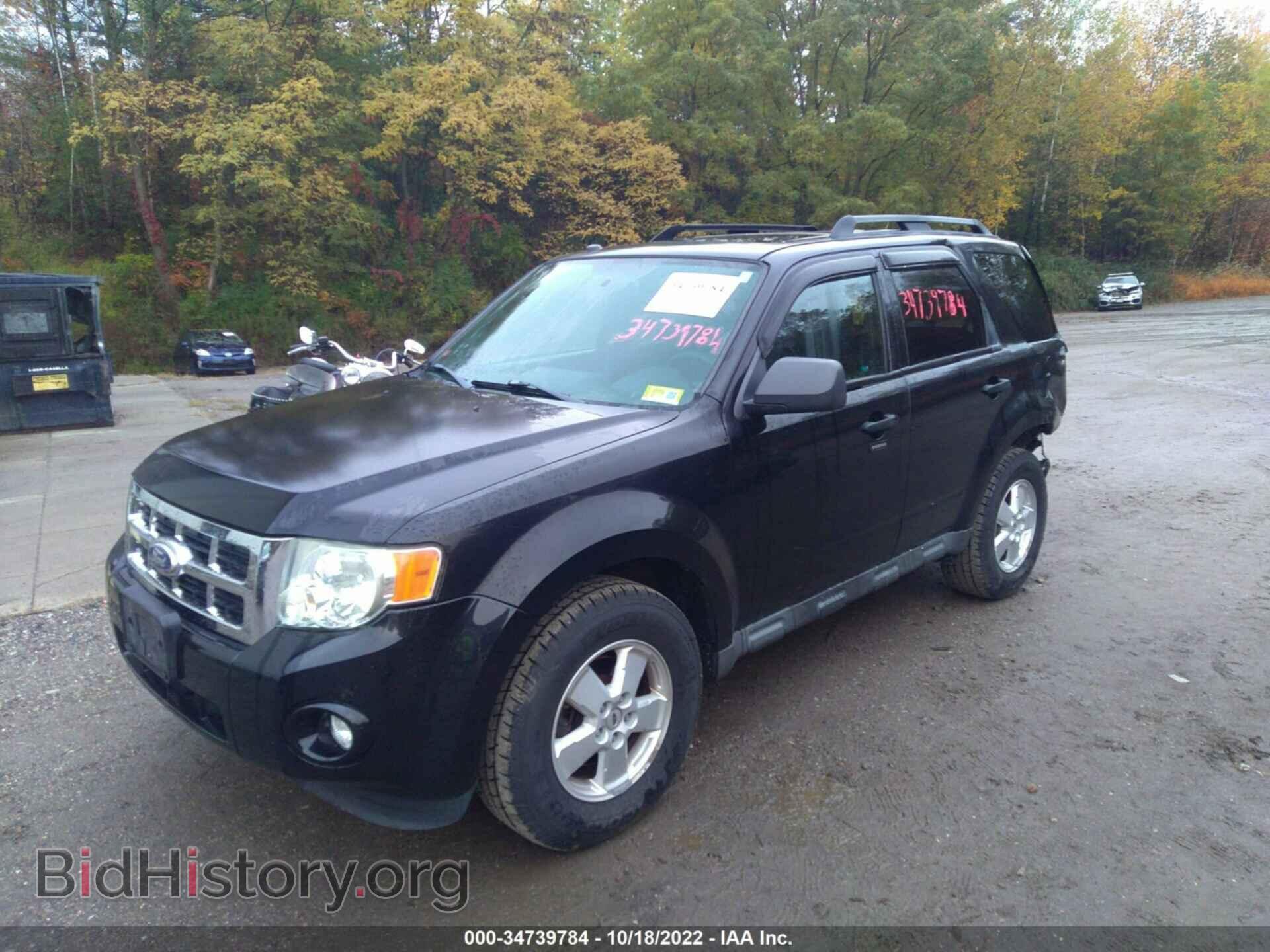 2010 FORD ESCAPE - VIN: 1FMCU9DG3AKB93940 - Photo 2
