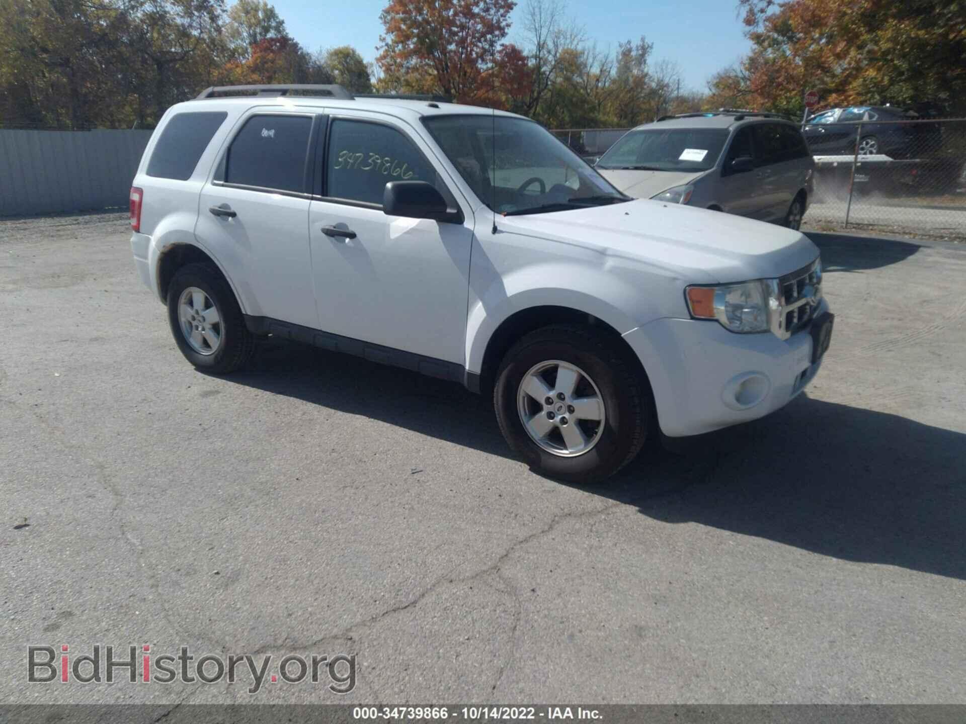 Фотография 1FMCU0D78BKB47971 - FORD ESCAPE 2011