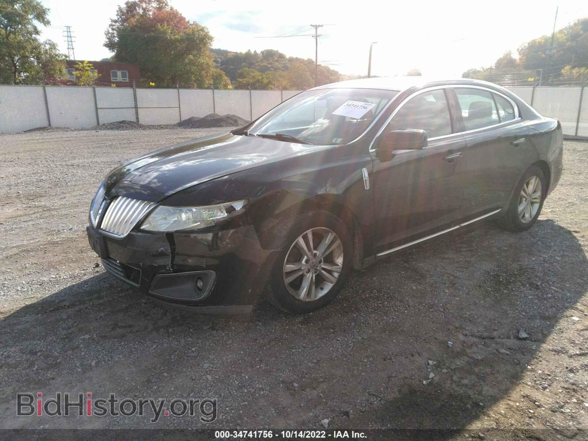 2009 LINCOLN MKS - VIN: 1LNHM93R99G623994 - Фото 2