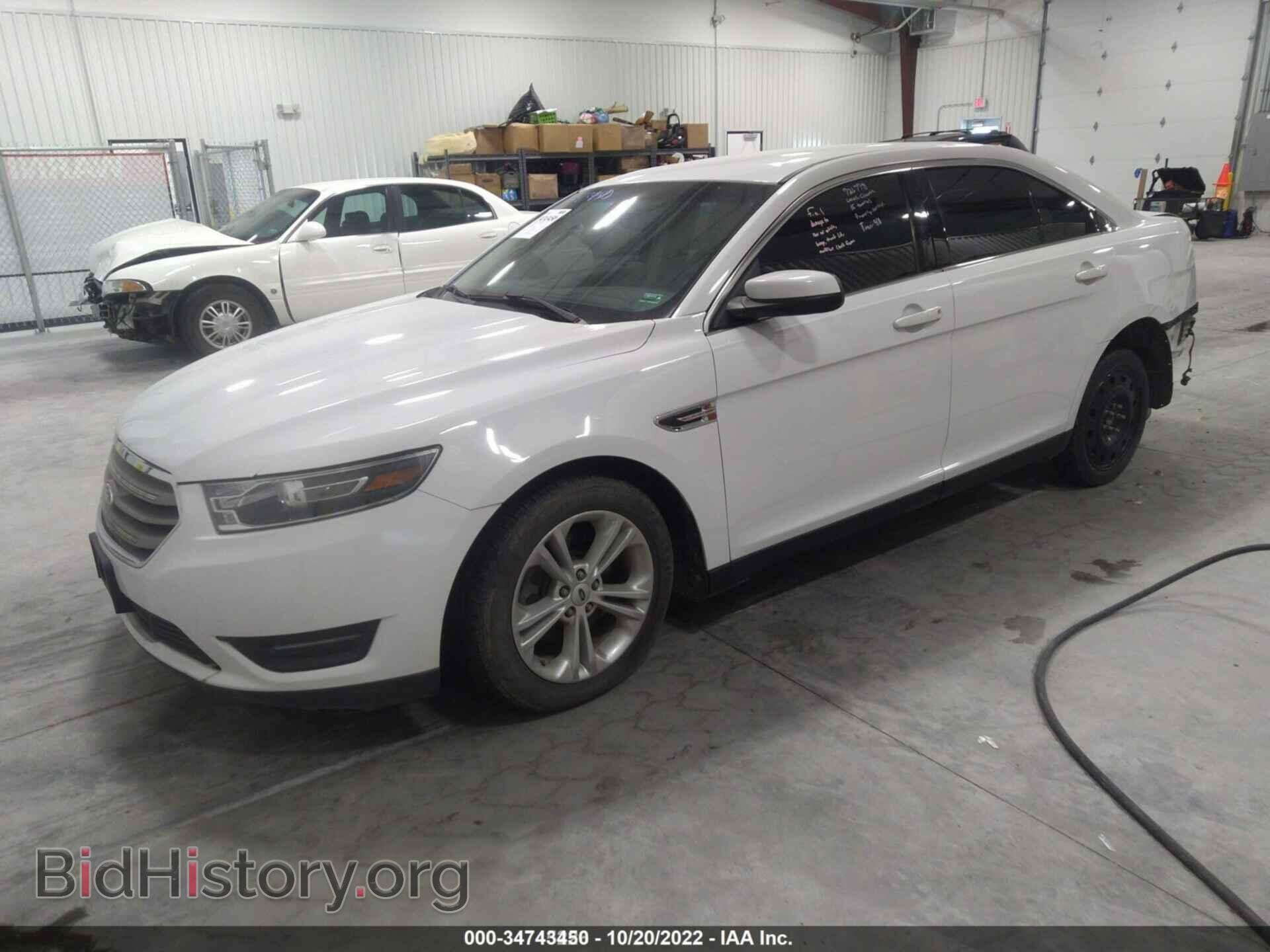 2015 FORD TAURUS - VIN: 1FAHP2E80FG160281 - Фото 2