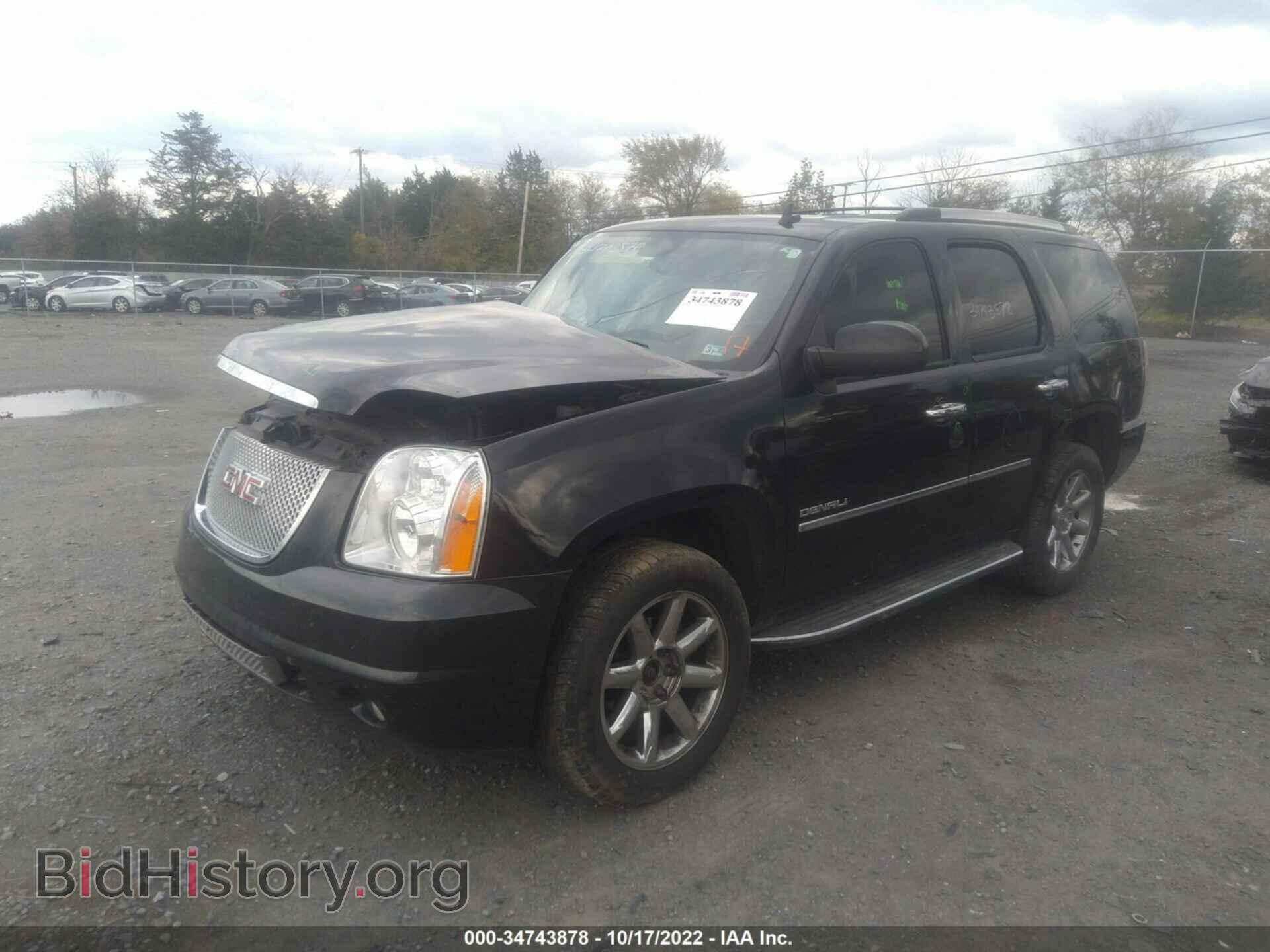 2013 GMC YUKON - VIN: 1GKS2EEF6DR230693 - Фото 2
