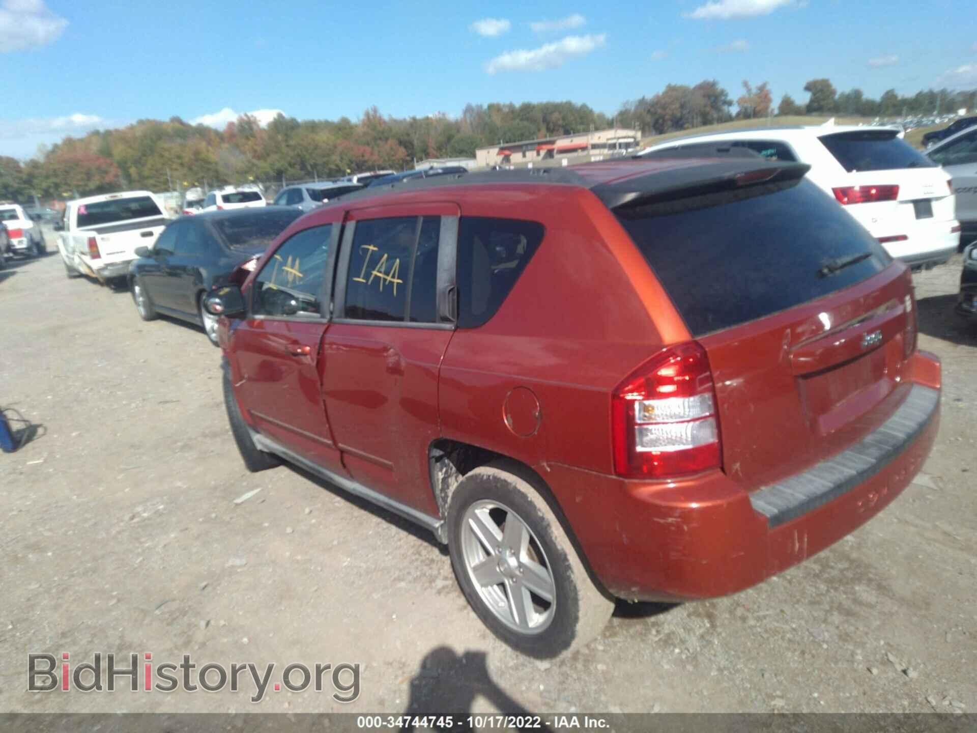 2010 JEEP COMPASS - VIN: 1J4NT4FB6AD578377 - Фото 3
