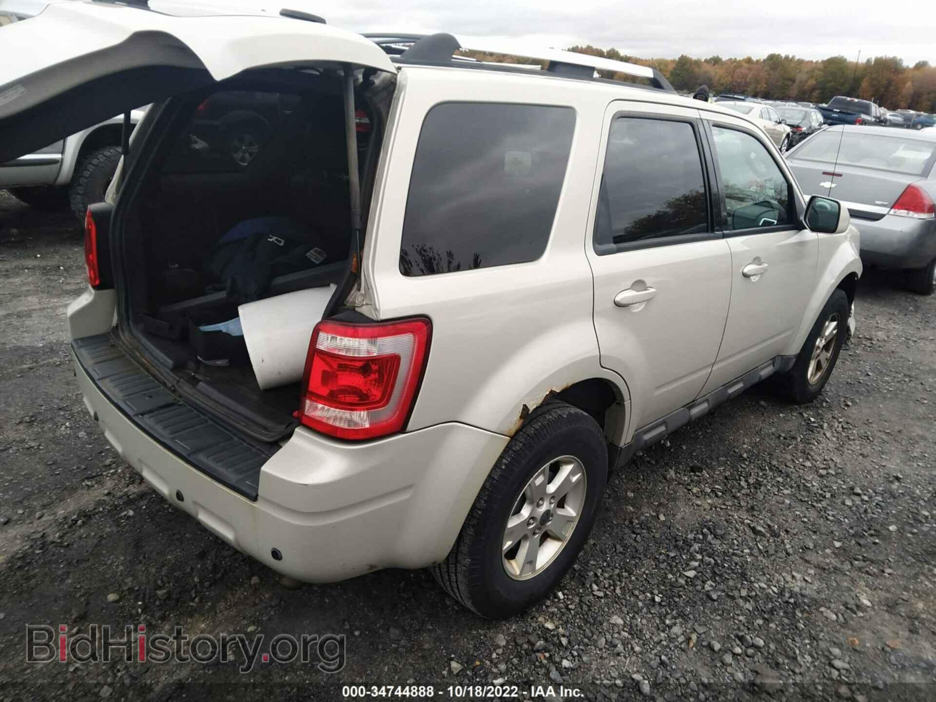 2009 FORD ESCAPE - VIN: 1FMCU047X9KB54687 - Фото 4