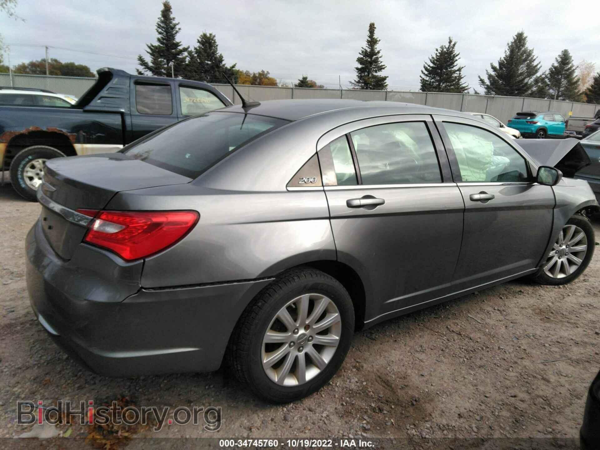 2013 CHRYSLER 200 - VIN: 1C3CCBBG3DN585115 - Фото 4