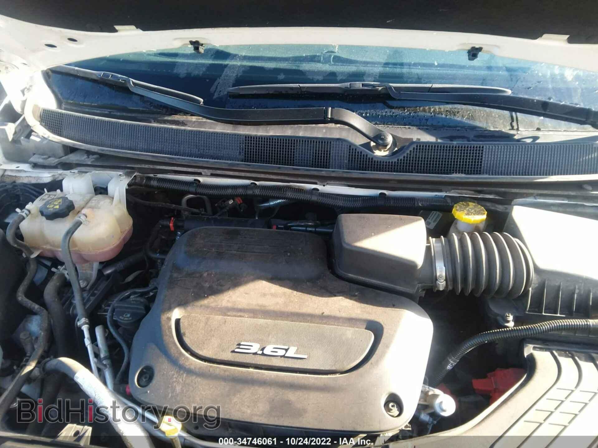 2018 CHRYSLER PACIFICA - VIN: 2C4RC1BG1JR362392 - Photo 10