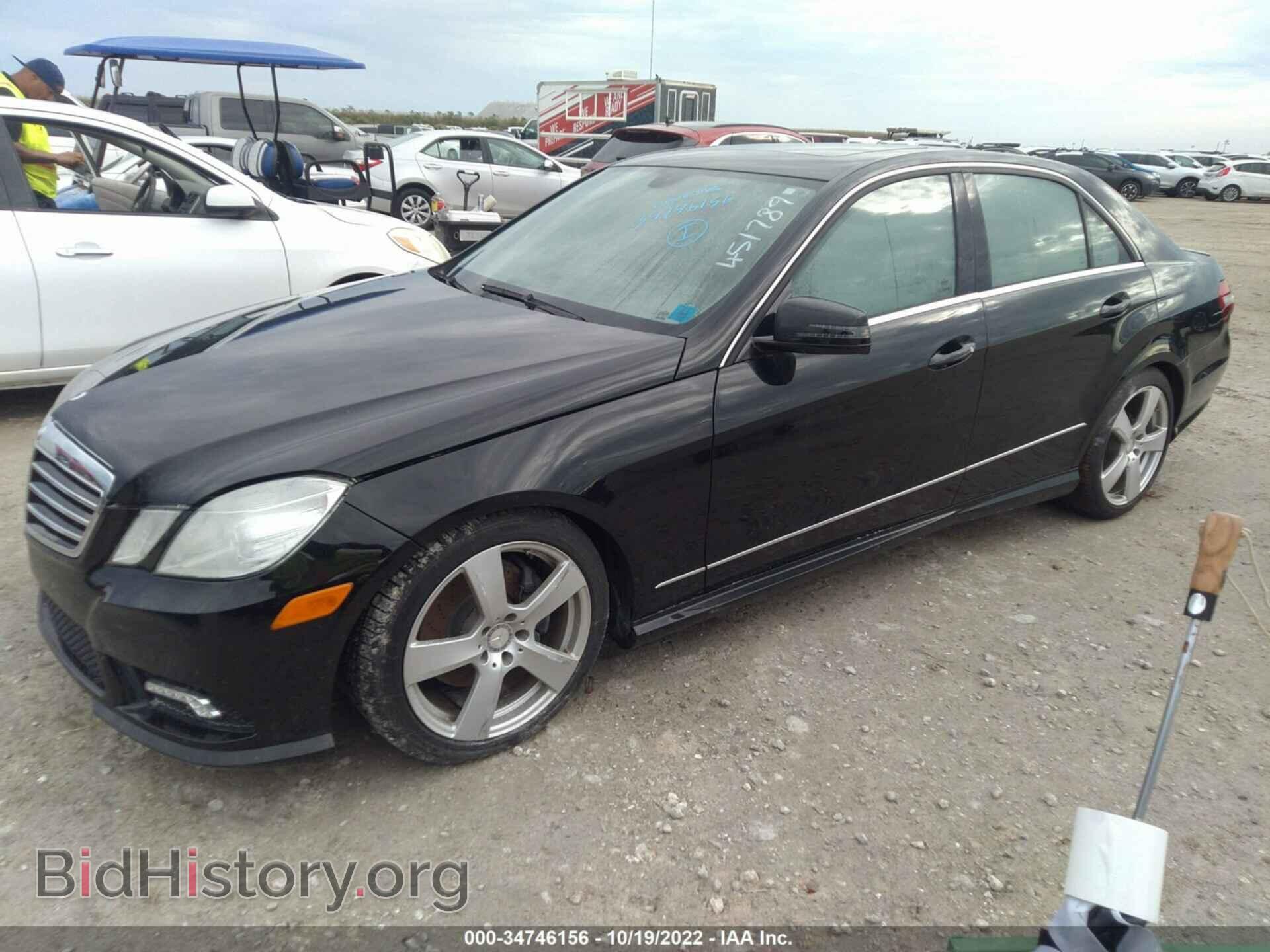 2011 MERCEDES-BENZ E-CLASS - VIN: WDDHF5GB9BA451789 - Фото 2