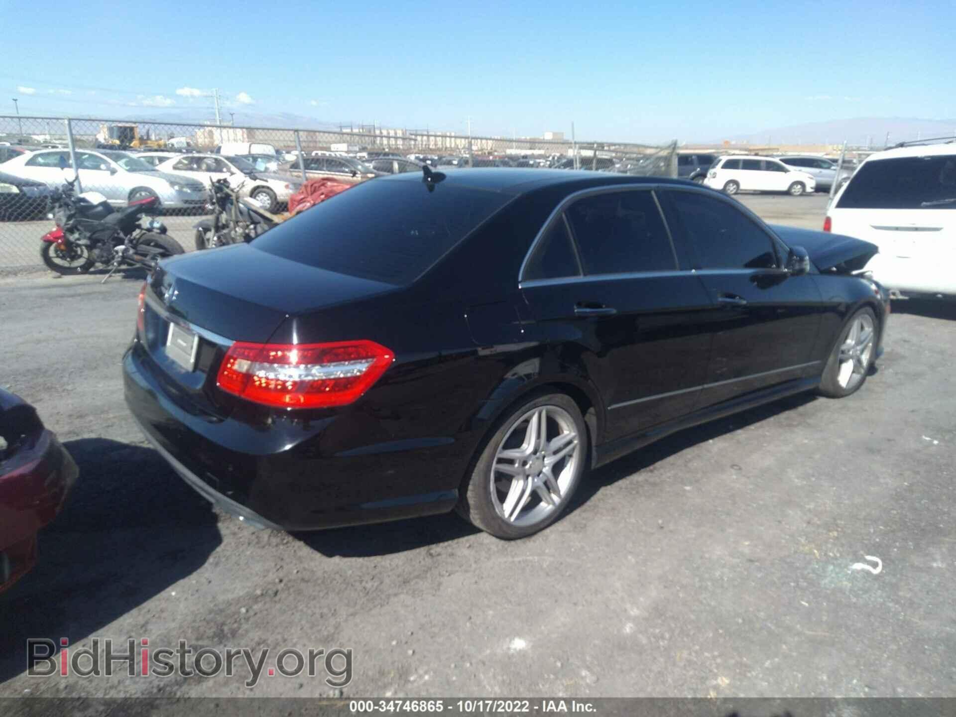 2011 MERCEDES-BENZ E-CLASS - VIN: WDDHF5GB4BA498700 - Фото 4