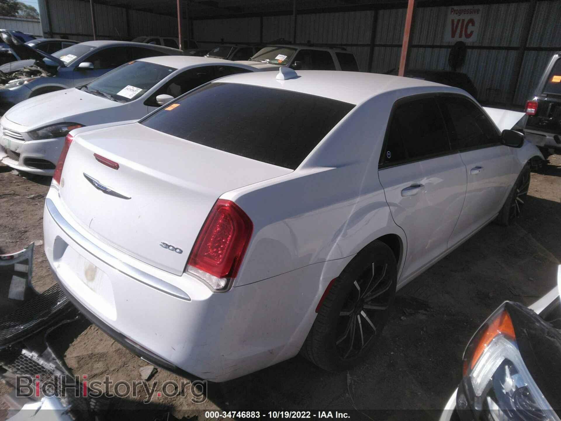 2018 CHRYSLER 300 - VIN: 2C3CCAAG0JH315484 - Фото 4