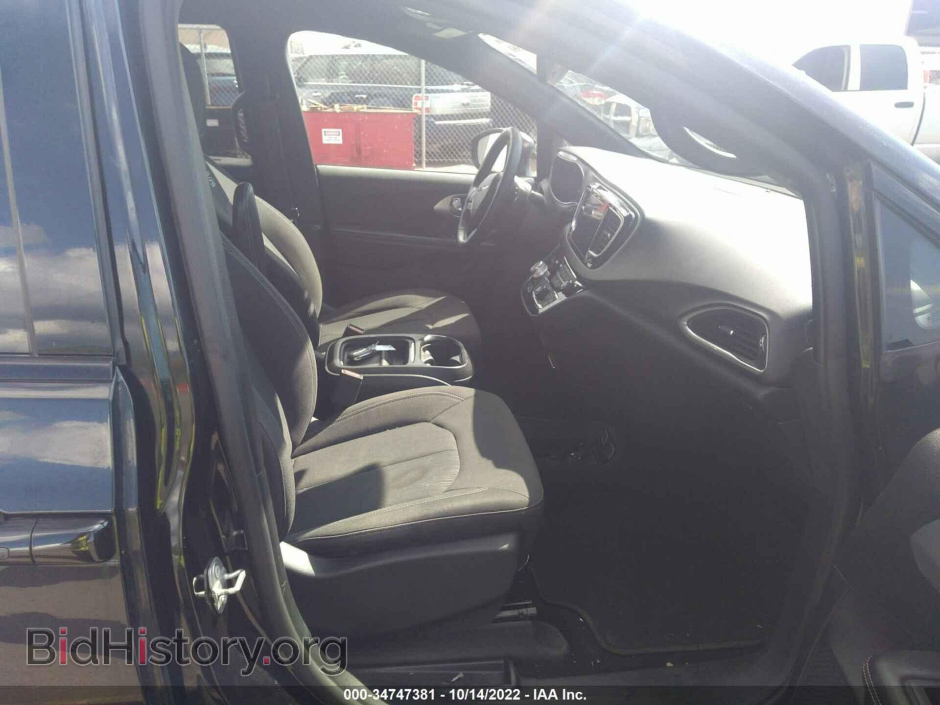 2019 CHRYSLER PACIFICA - VIN: 2C4RC1FG0KR590122 - Photo 5
