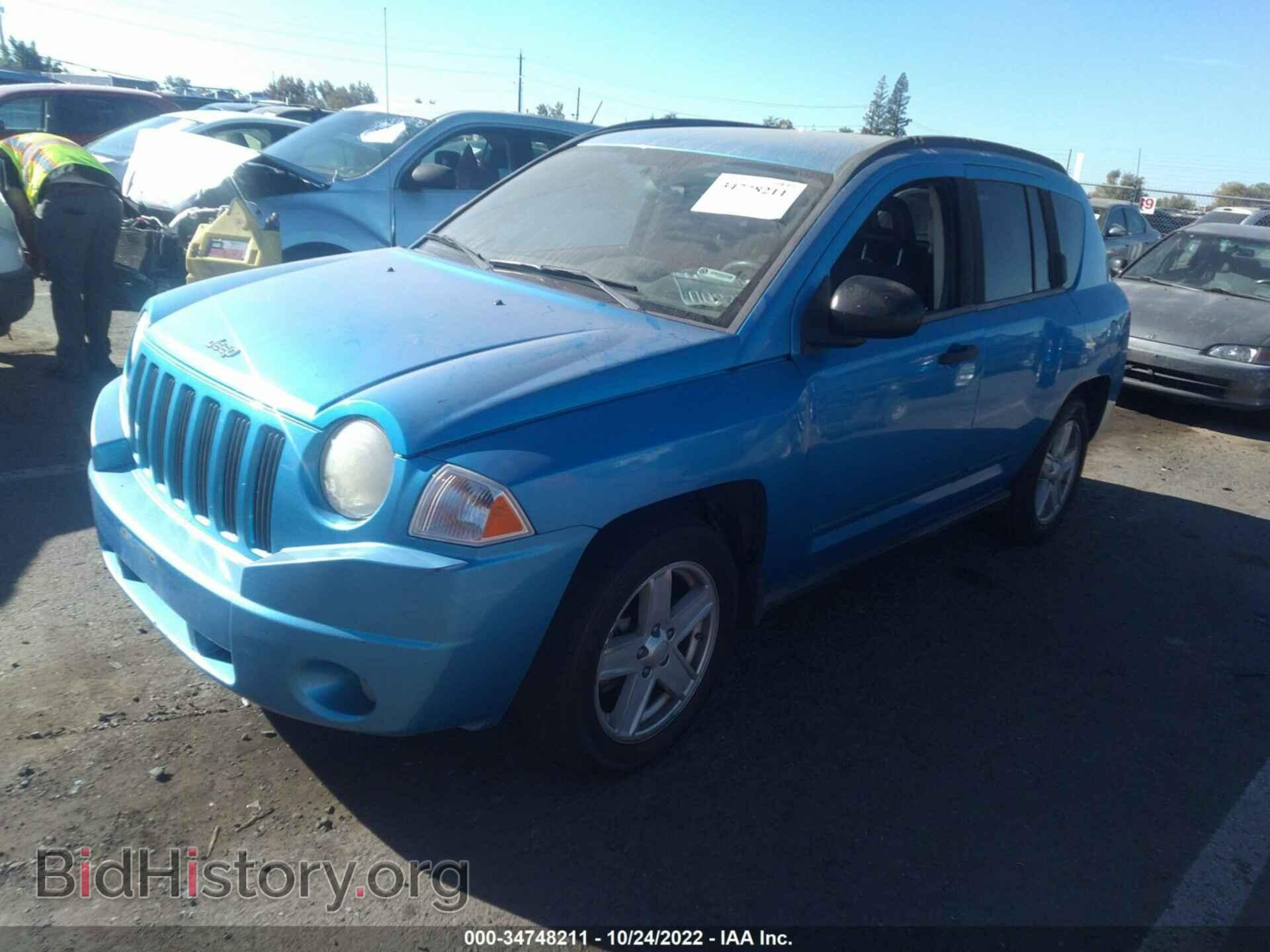 2009 JEEP COMPASS - VIN: 1J4FT47B79D206335 - Фото 2