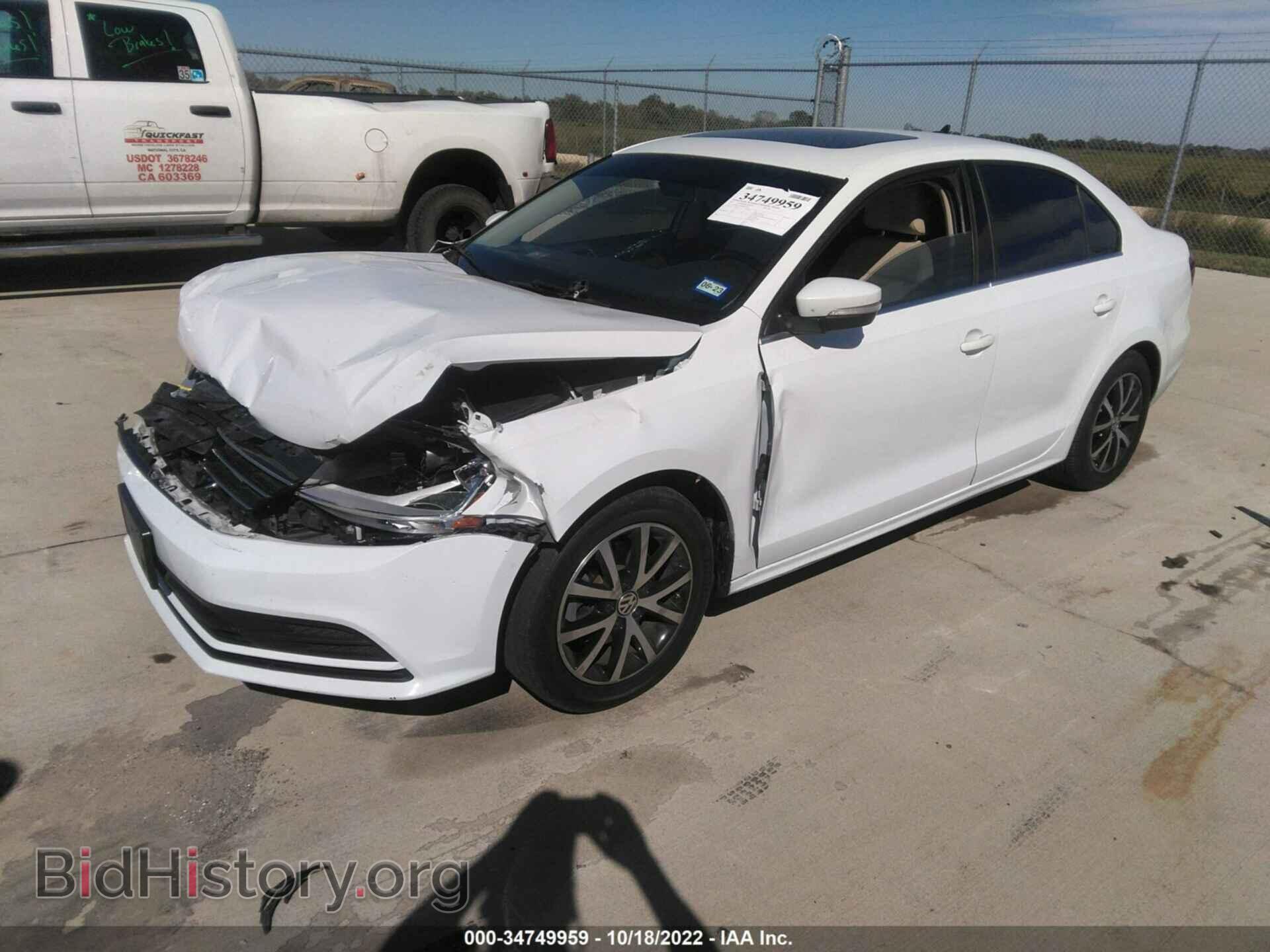 2017 VOLKSWAGEN JETTA - VIN: 3VWDB7AJXHM203270 - Фото 2