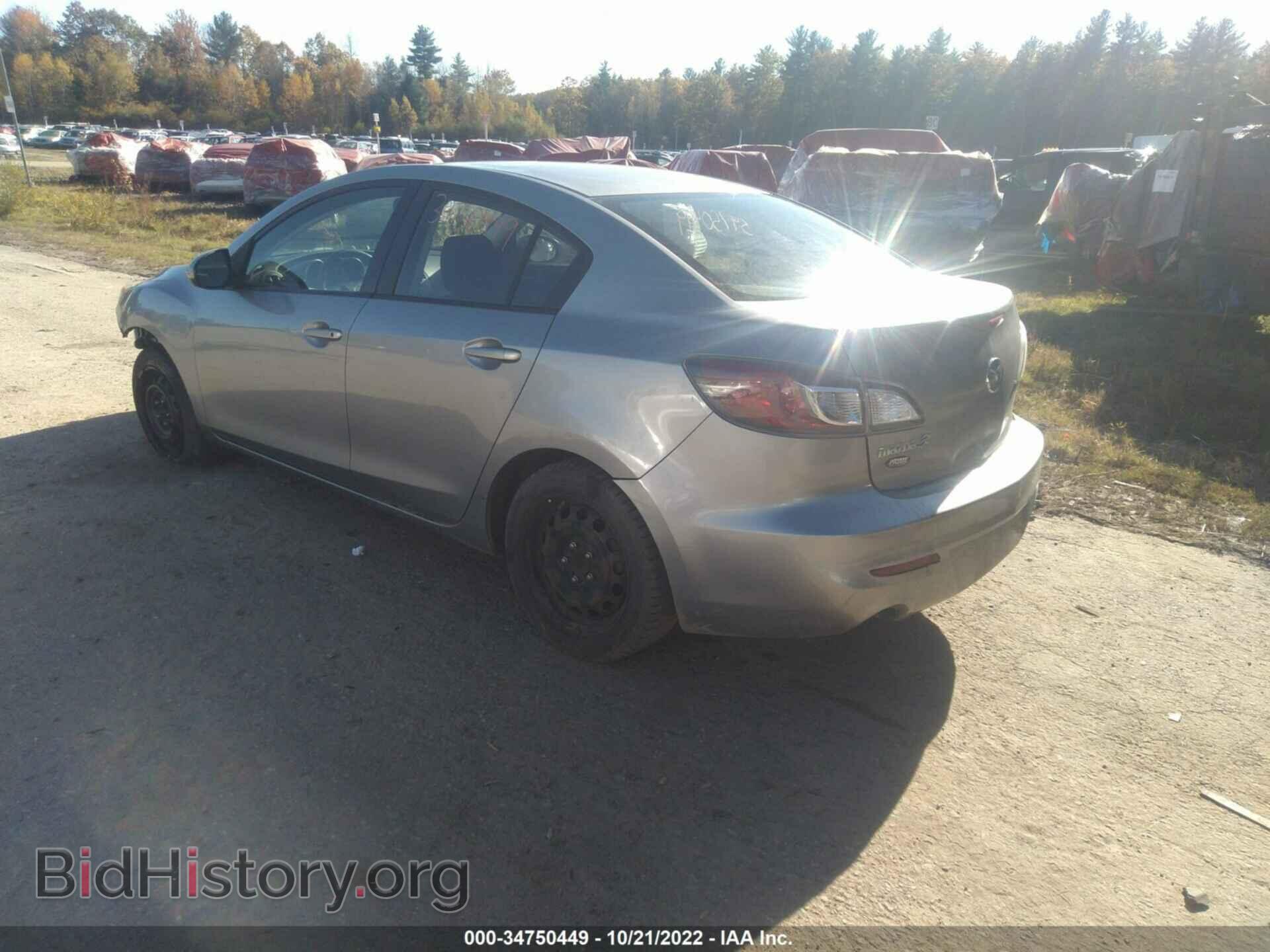 2013 MAZDA MAZDA3 - VIN: JM1BL1TG3D1770417 - Фото 3