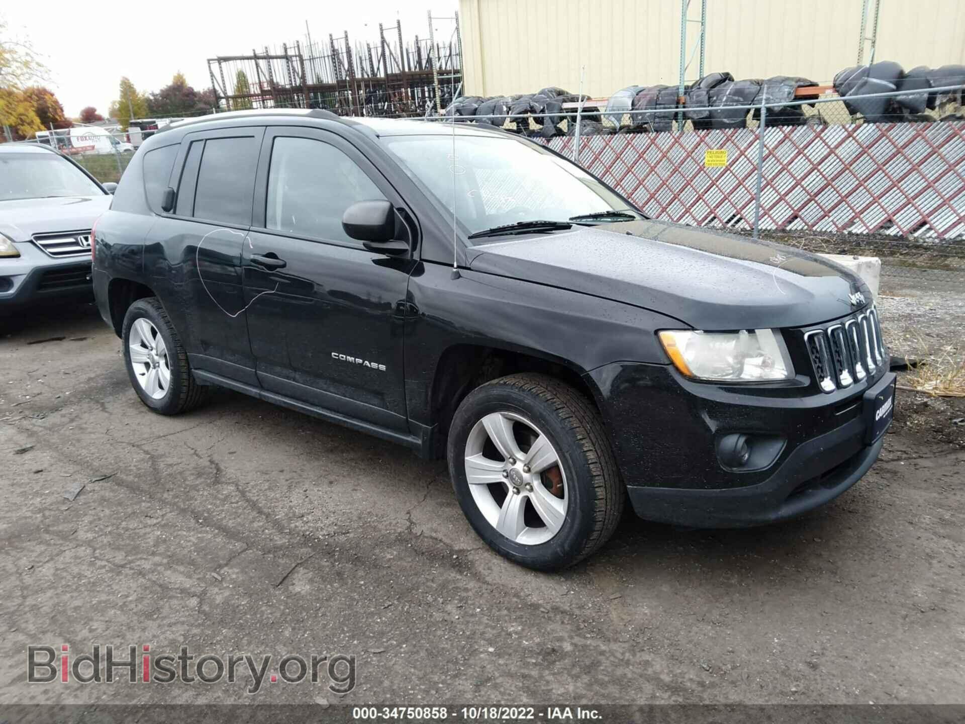 Photo 1C4NJCEB8DD197335 - JEEP COMPASS 2013