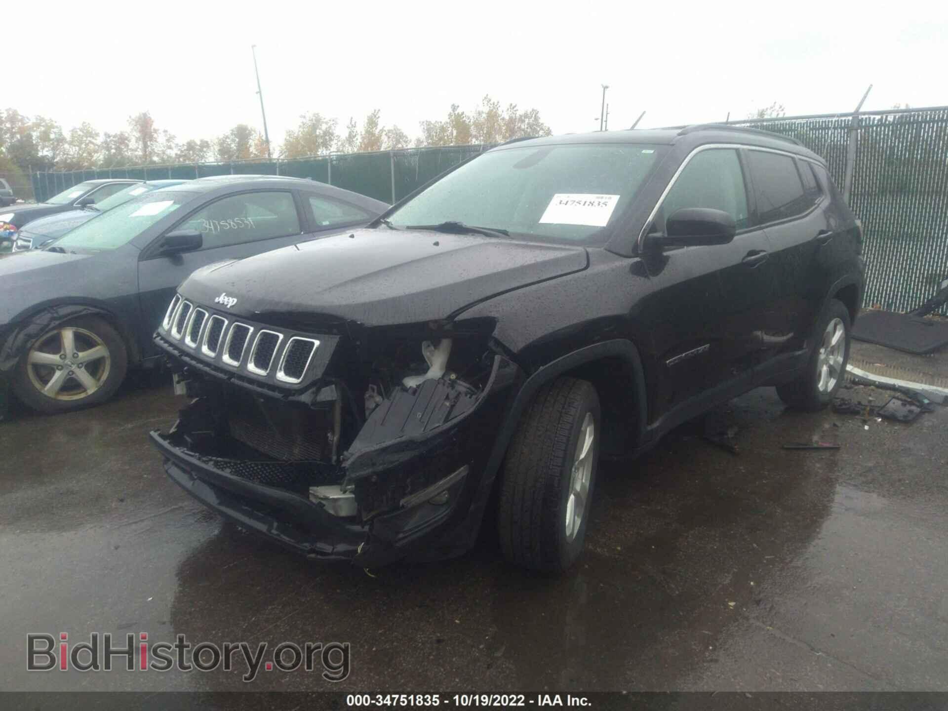 2018 JEEP COMPASS - VIN: 3C4NJCBB0JT356231 - Фото 2