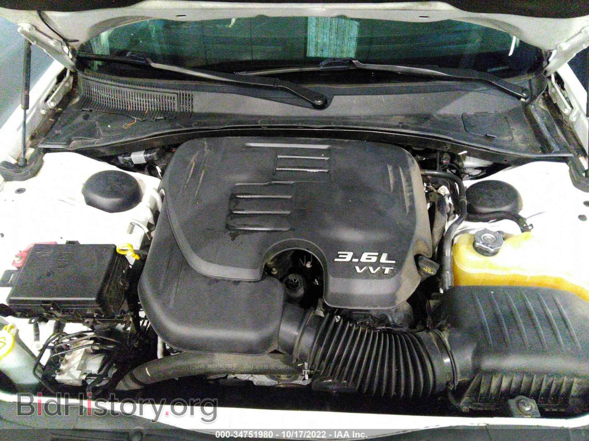 2018 CHRYSLER 300 - VIN: 003CCAAG5JH117855 - Фото 10