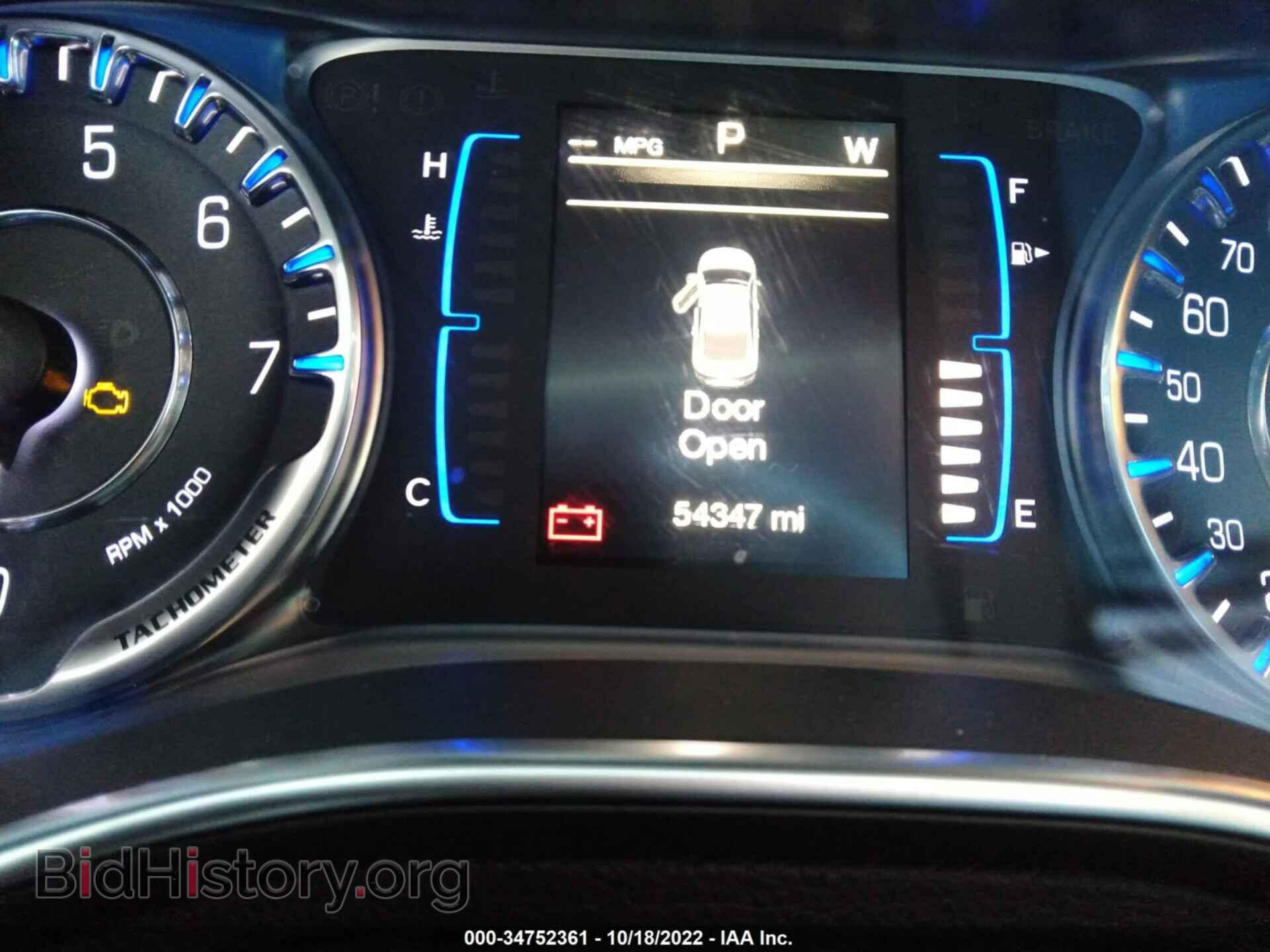 2015 CHRYSLER 200 - VIN: 1C3CCCAB8FN654069 - Фото 7