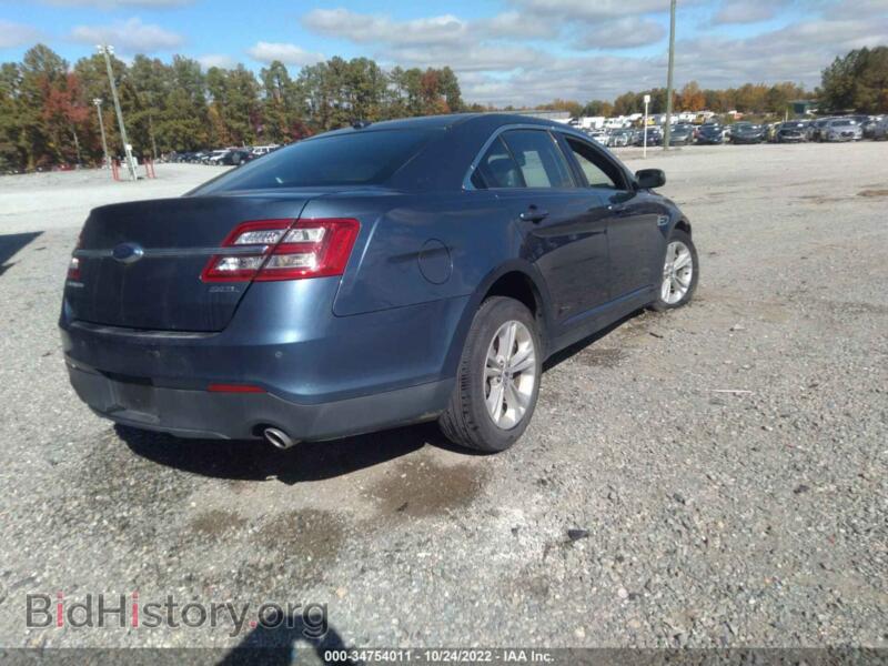 2018 Ford TAURUS (VIN 1FAHP2E82JG102813) — photo 4 of 10